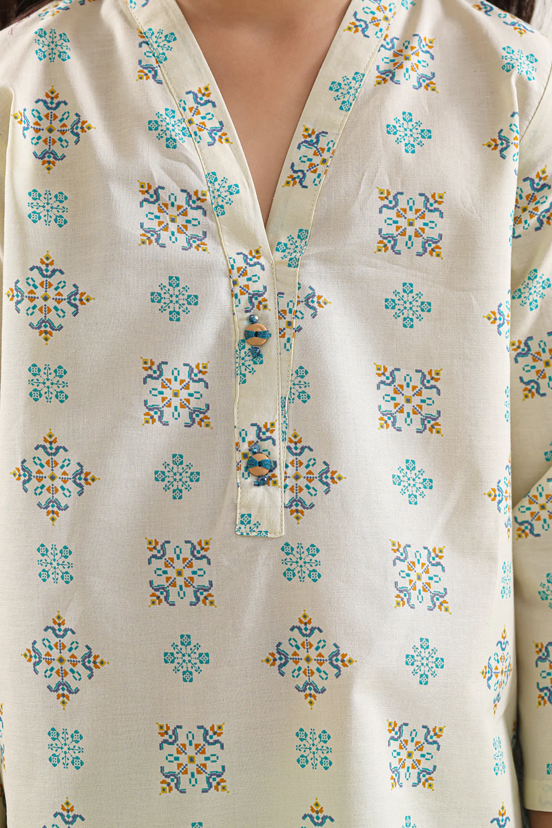 Printed Lawn Stitched 2 Piece (Shirt/Trouser) For Kids - Image 3