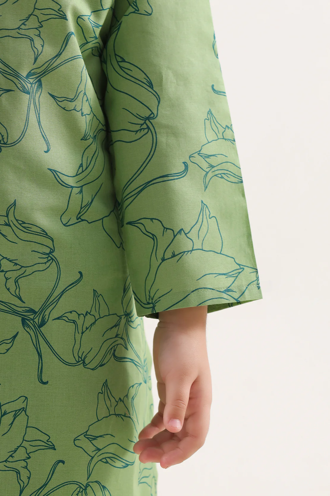 Printed Lawn Stitched 2 Piece (Shirt/Trouser) For Kids - Image 4