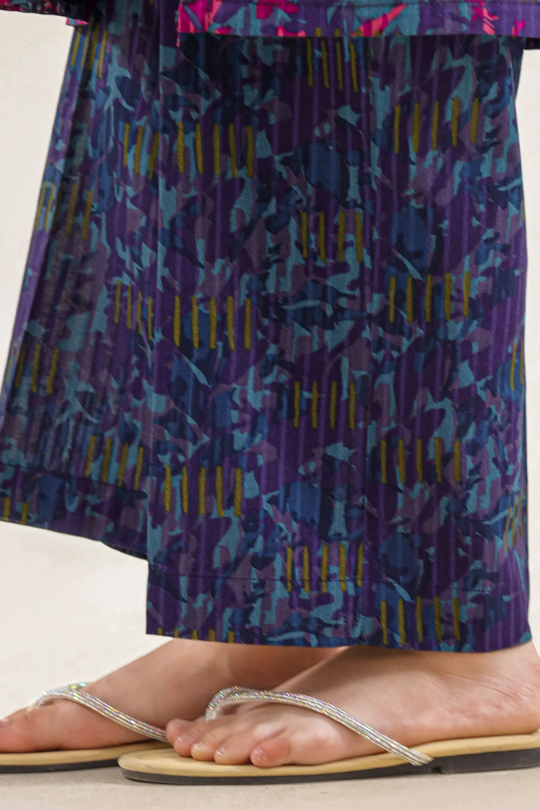 Printed Lawn Stitched 2 Piece (Shirt/Trouser) For Kids - Image 7