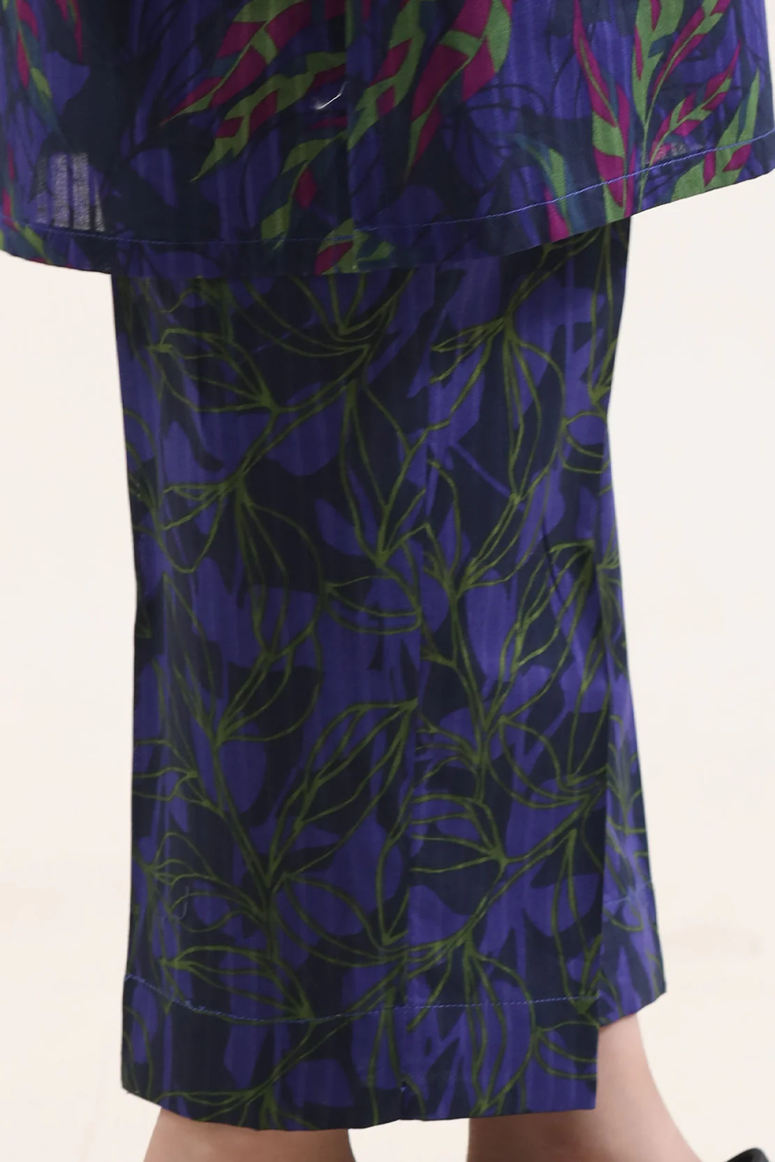 Printed Lawn Stitched 2 Piece (Shirt/Trouser) For Kids - Image 7