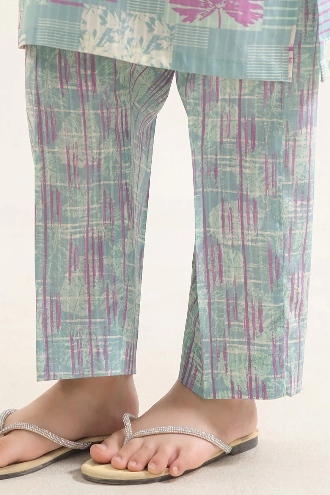 Printed Lawn Stitched 2 Piece (Shirt/Trouser) For Kids - Image 6