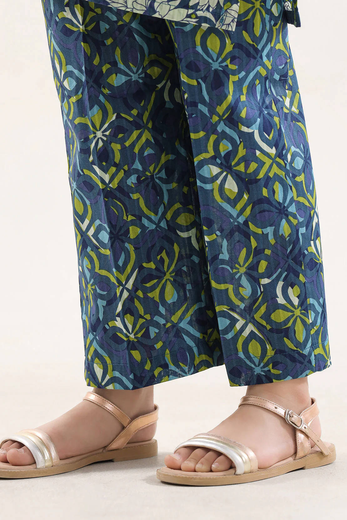 Printed Lawn Stitched 2 Piece (Shirt/Trouser) For Kids - Image 6
