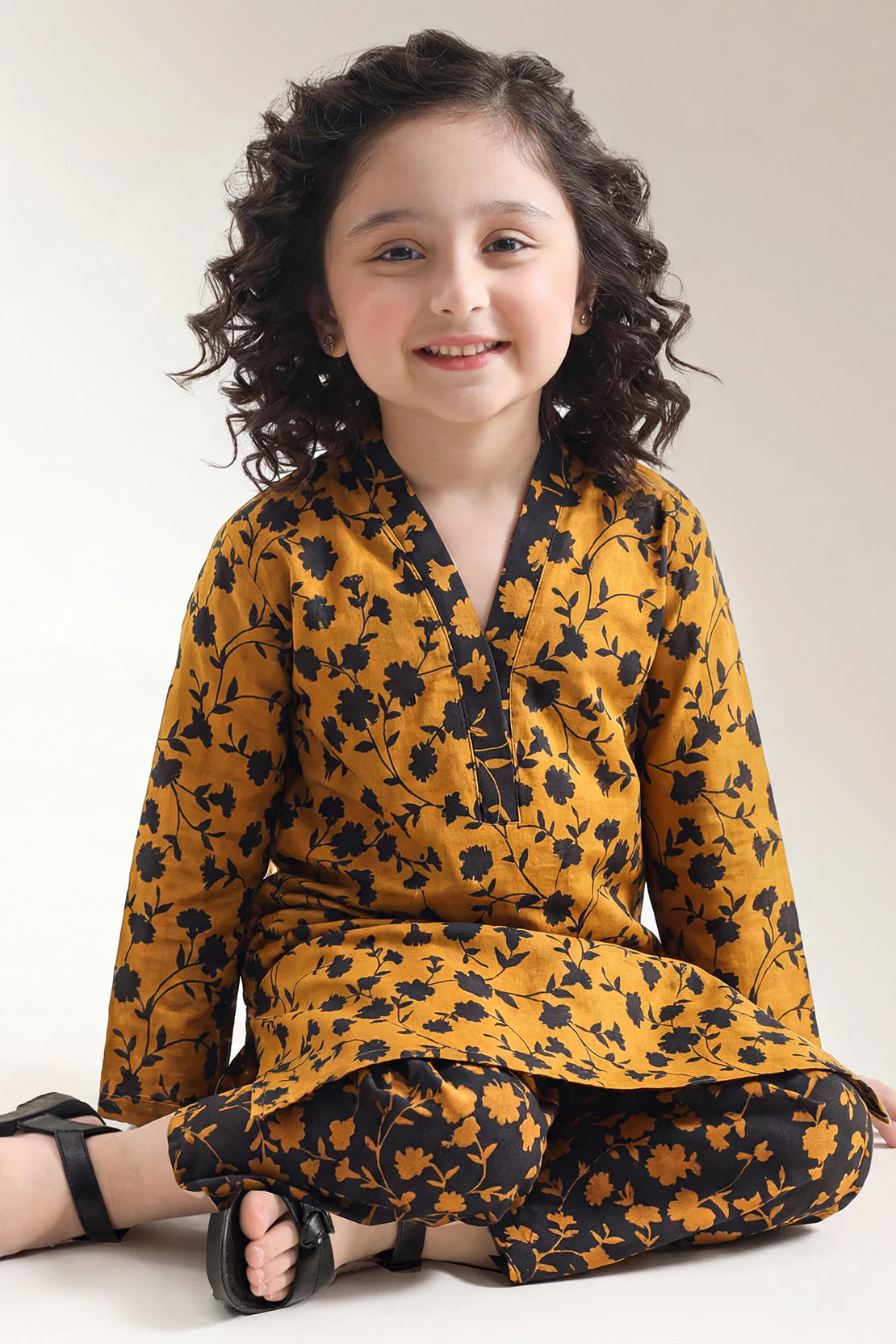 Printed Lawn Stitched 2 Piece (Shirt/Trouser) For Kids - Image 4