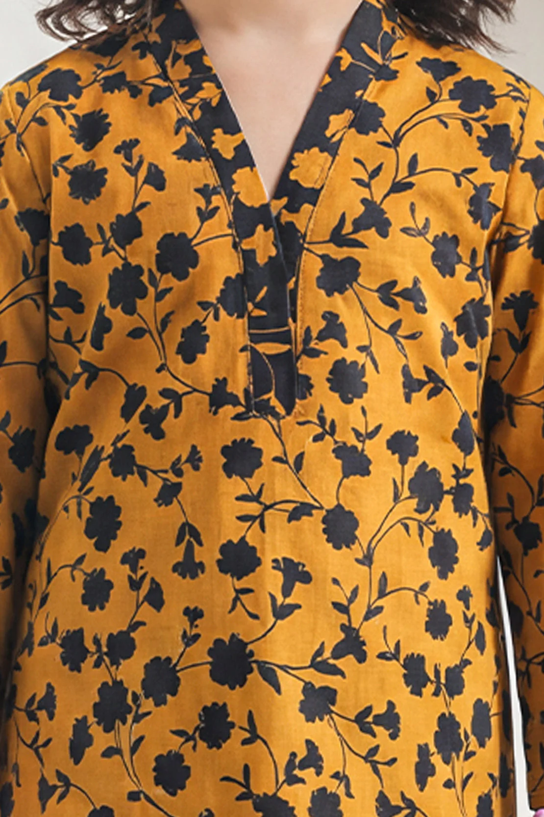 Printed Lawn Stitched 2 Piece (Shirt/Trouser) For Kids - Image 5