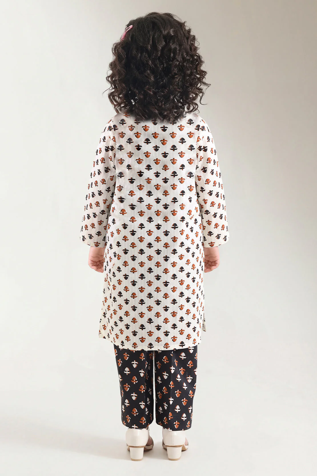Printed Lawn Stitched 2 Piece (Shirt/Trouser) For Kids - Image 4