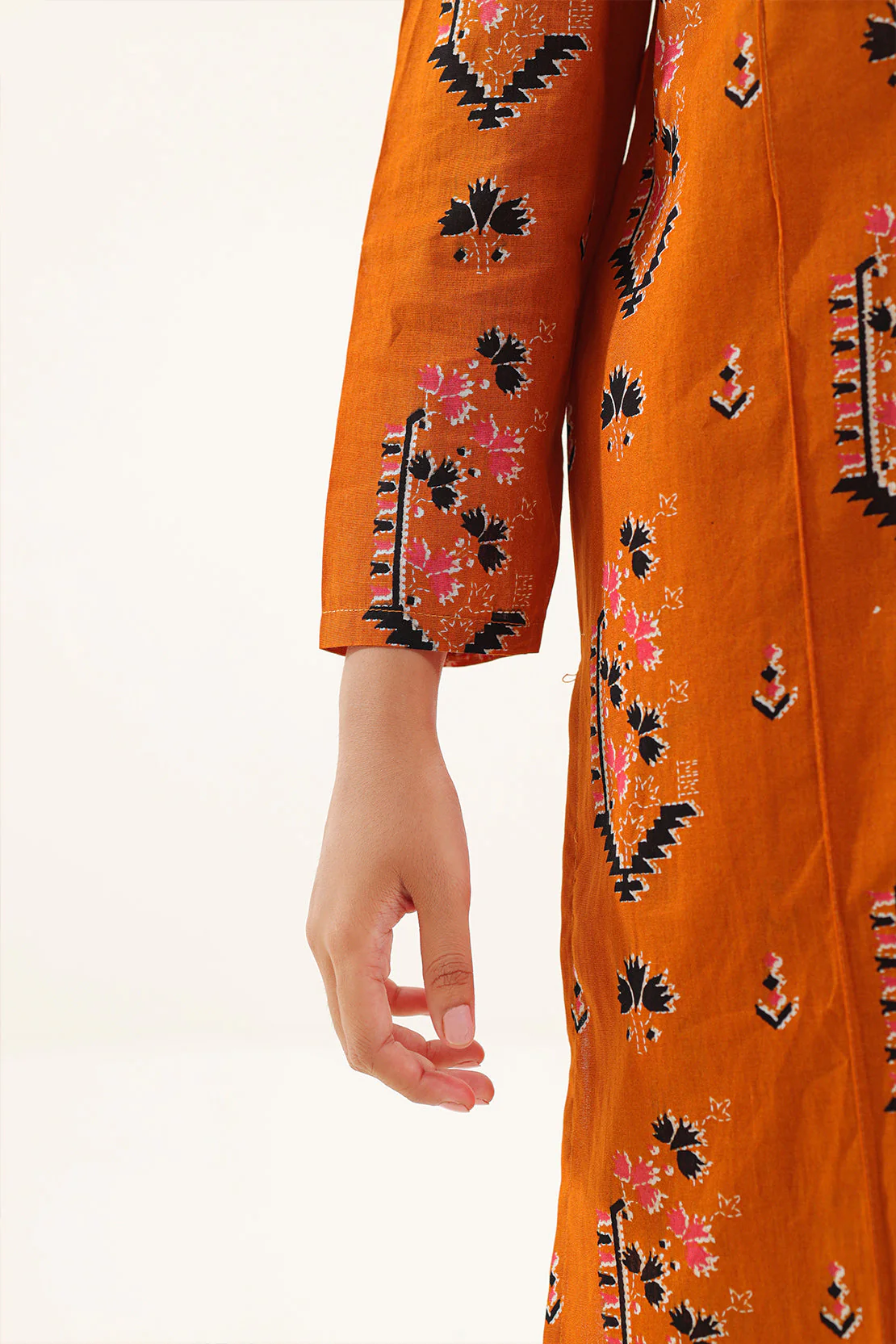 Printed Lawn Stitched 2 Piece (Shirt/Trouser) - Image 6