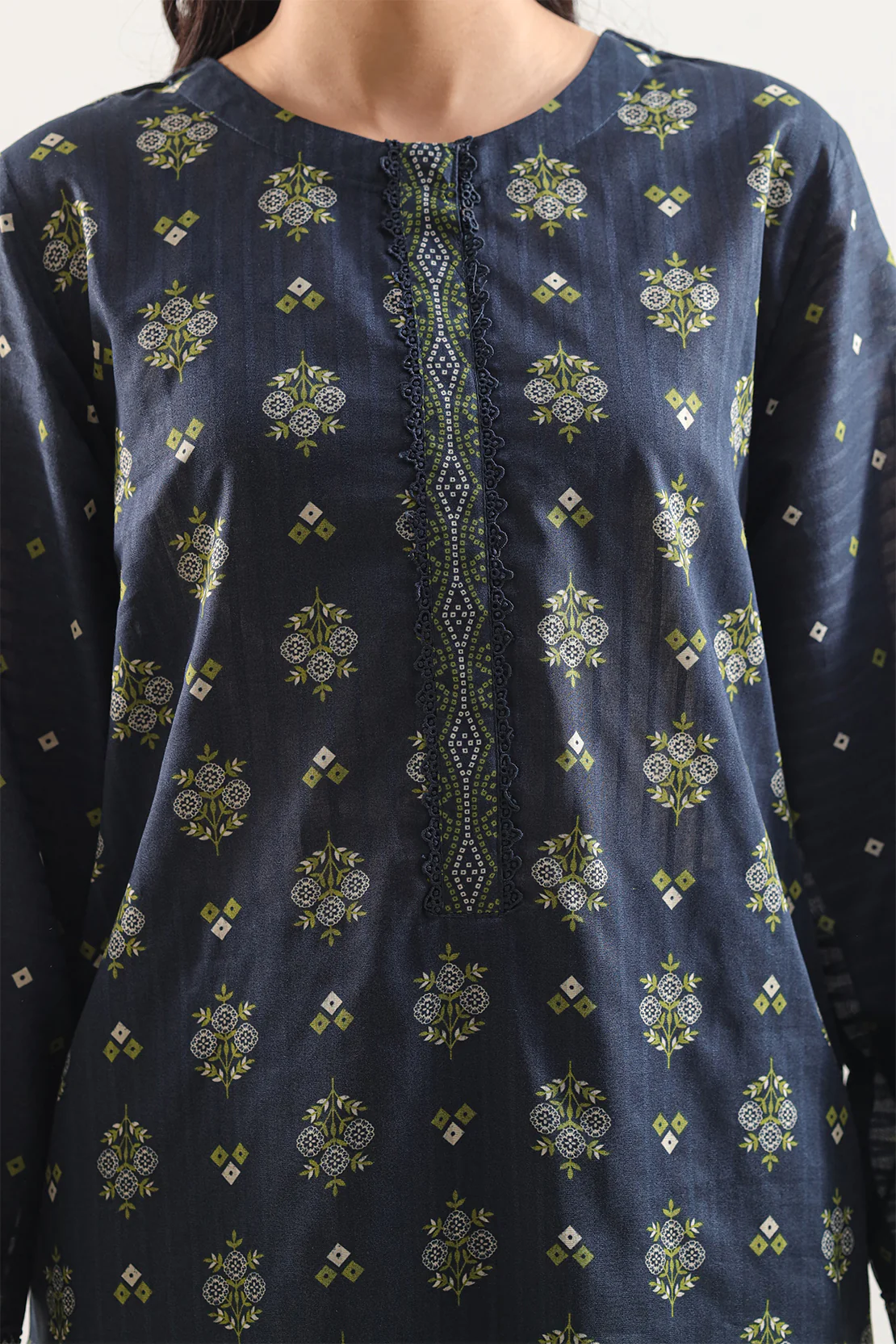 Printed Lawn Stitched 2 Piece (Shirt/Trouser) - Image 6