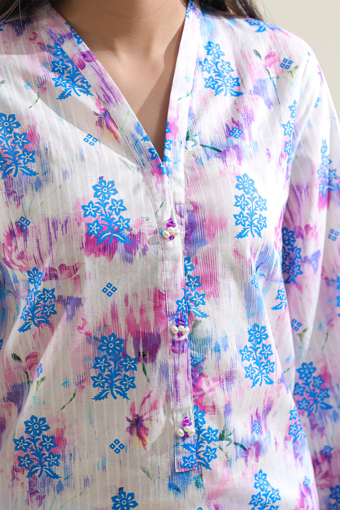 Printed Lawn Stitched 2 Piece (Shirt/Trouser) - Image 4