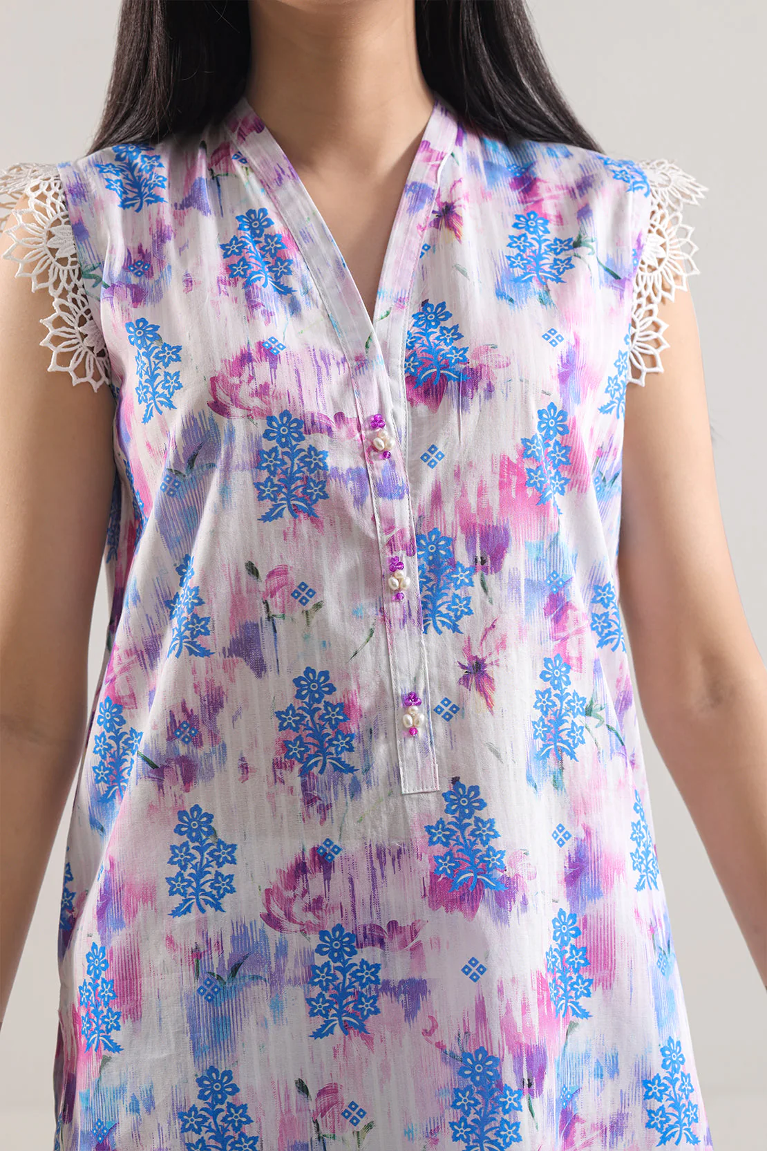 Printed Lawn Stitched 2 Piece (Shirt/Trouser) - Image 4