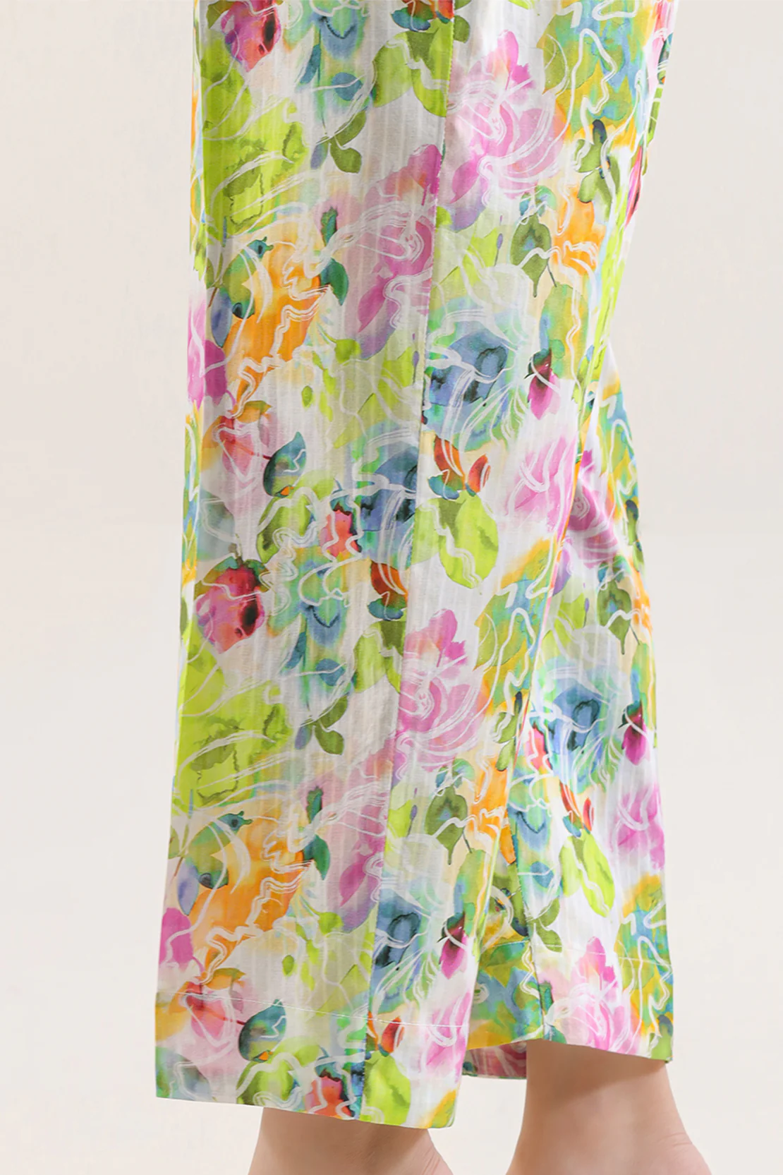 Printed Lawn Stitched 2 Piece (Shirt/Trouser) - Image 6