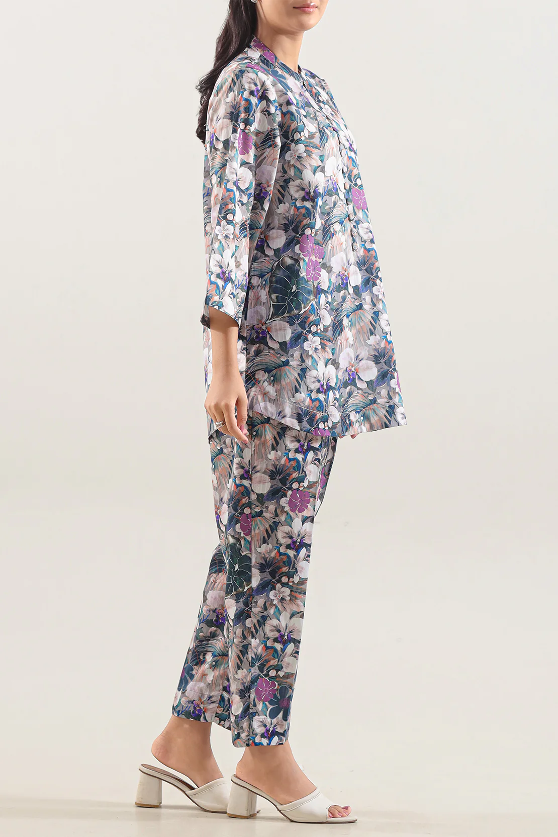 Printed Lawn Stitched 2 Piece (Shirt/Trouser) - Image 3