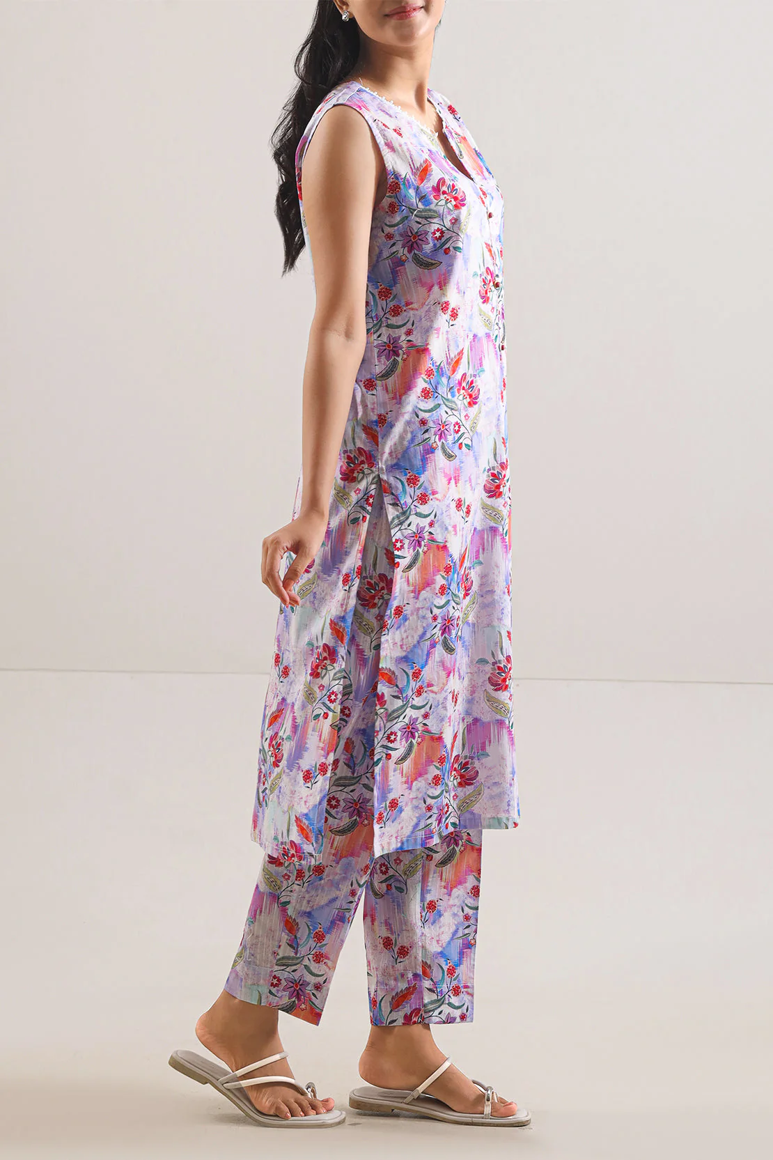 Printed Lawn Stitched 2 Piece (Shirt/Trouser) - Image 3