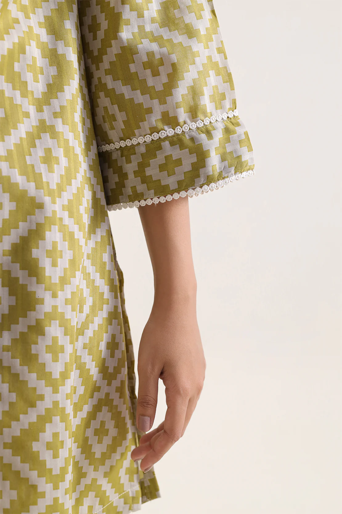 Printed Lawn Stitched 2 Piece (Shirt/Trouser) - Image 4