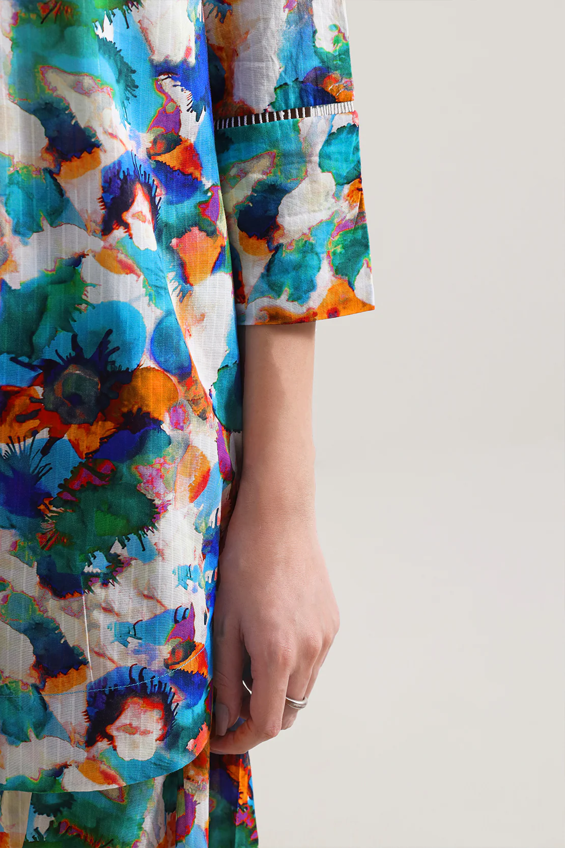 Printed Lawn Stitched 2 Piece (Shirt/Trouser) - Image 4
