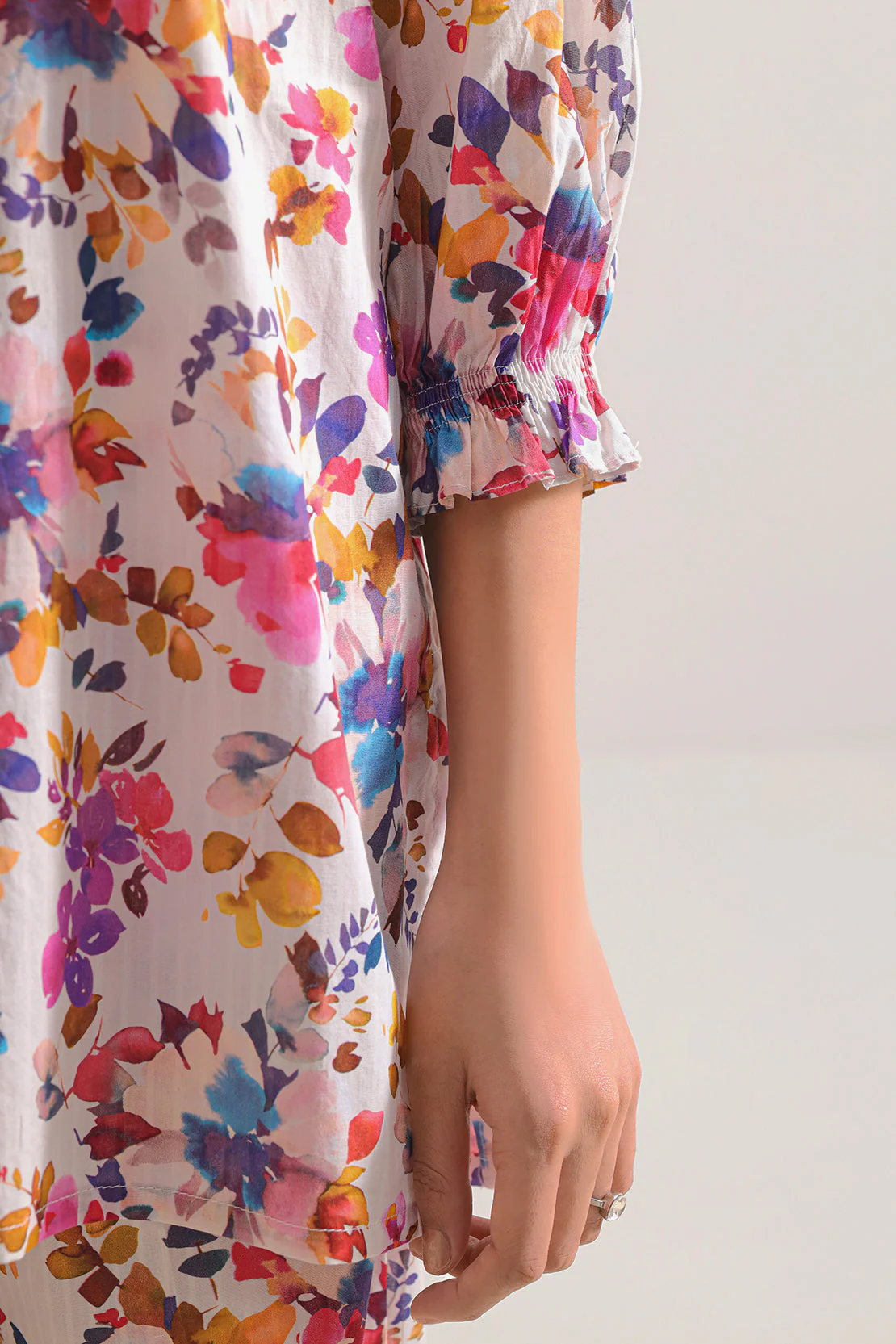 Printed Lawn Stitched 2 Piece (Shirt/Trouser) - Image 5