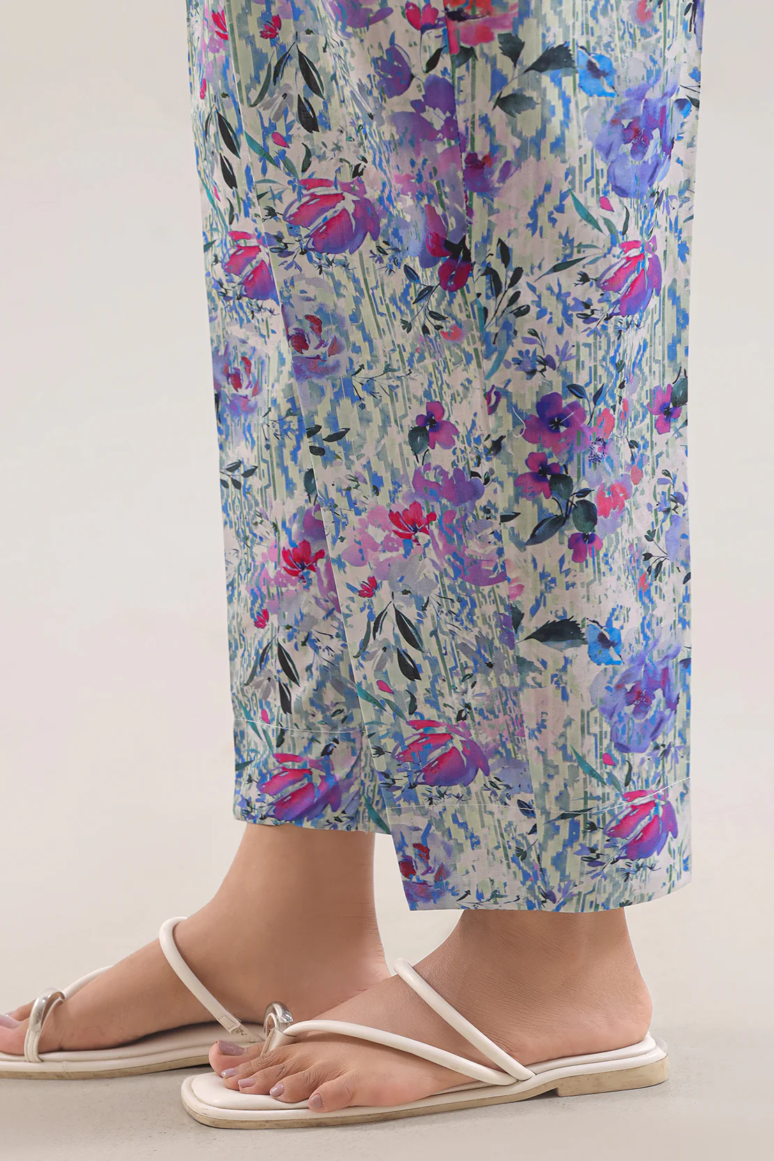 Printed Lawn Stitched 2 Piece (Shirt/Trouser) - Image 5