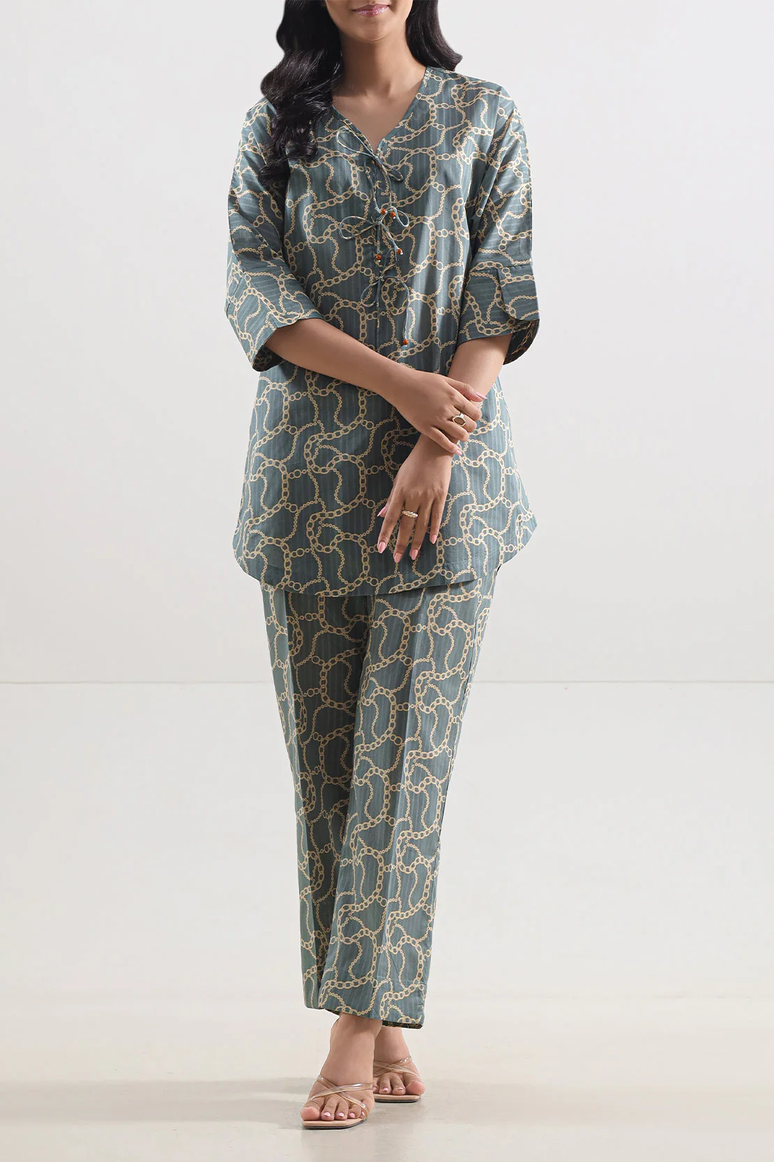 Printed Lawn Stitched 2 Piece (Shirt/Trouser) - Image 2