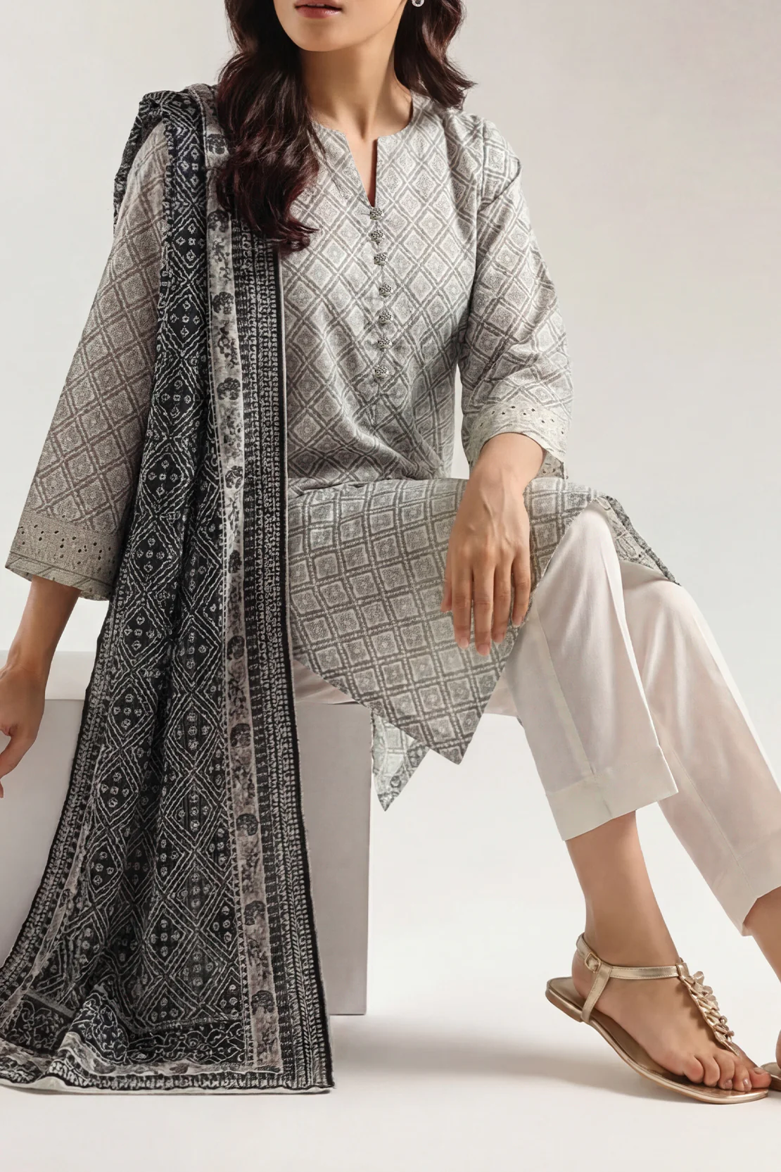 Printed Lawn Stitched 2 Piece (Shirt/Trouser)