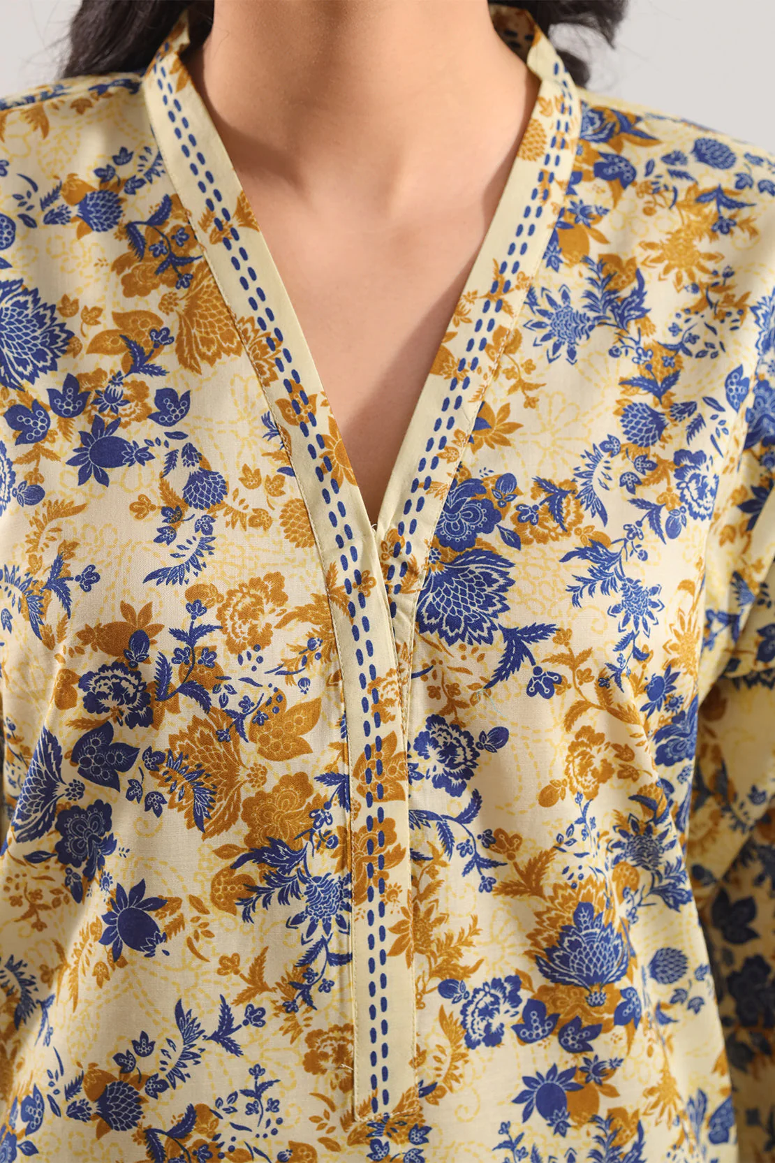 Printed Lawn Stitched 2 Piece (Shirt/Trouser) - Image 5