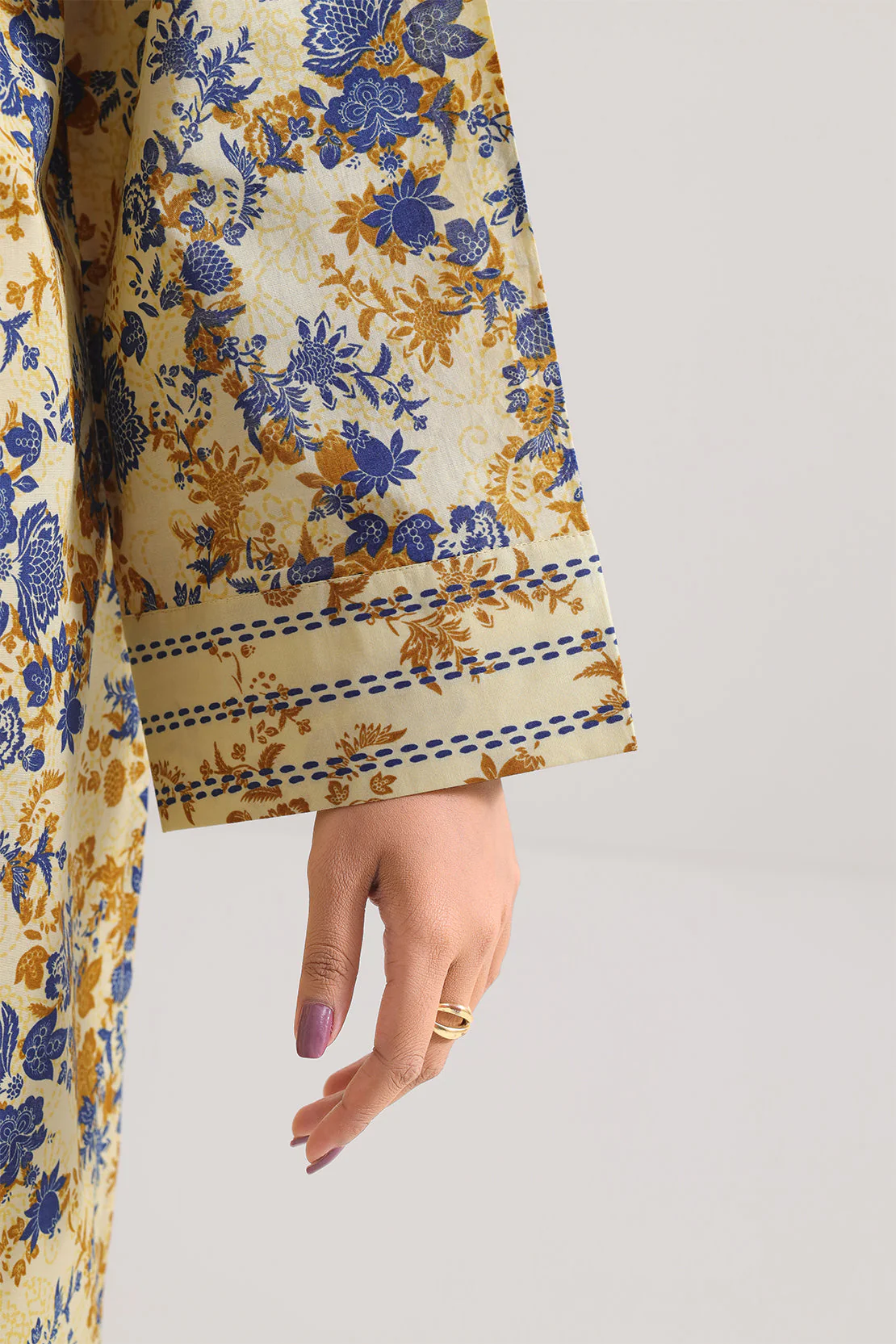 Printed Lawn Stitched 2 Piece (Shirt/Trouser) - Image 6