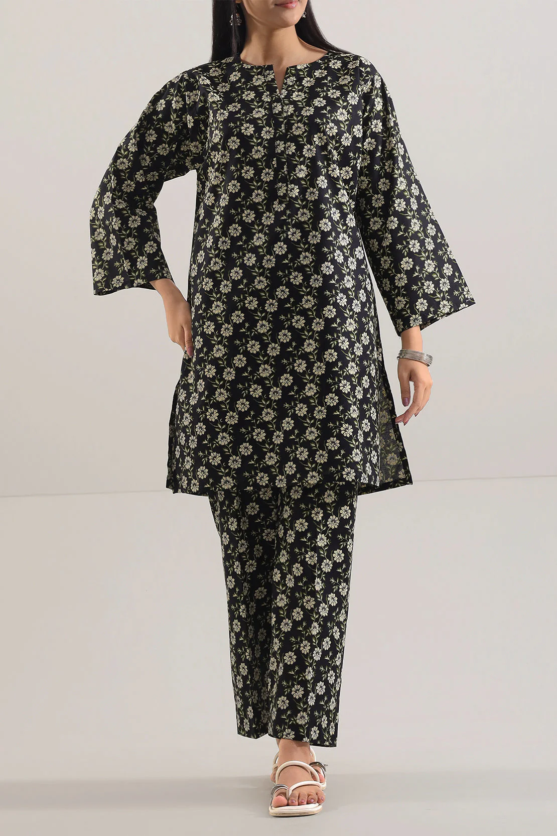 Printed Lawn Stitched 2 Piece (Shirt/Trouser) - Image 2