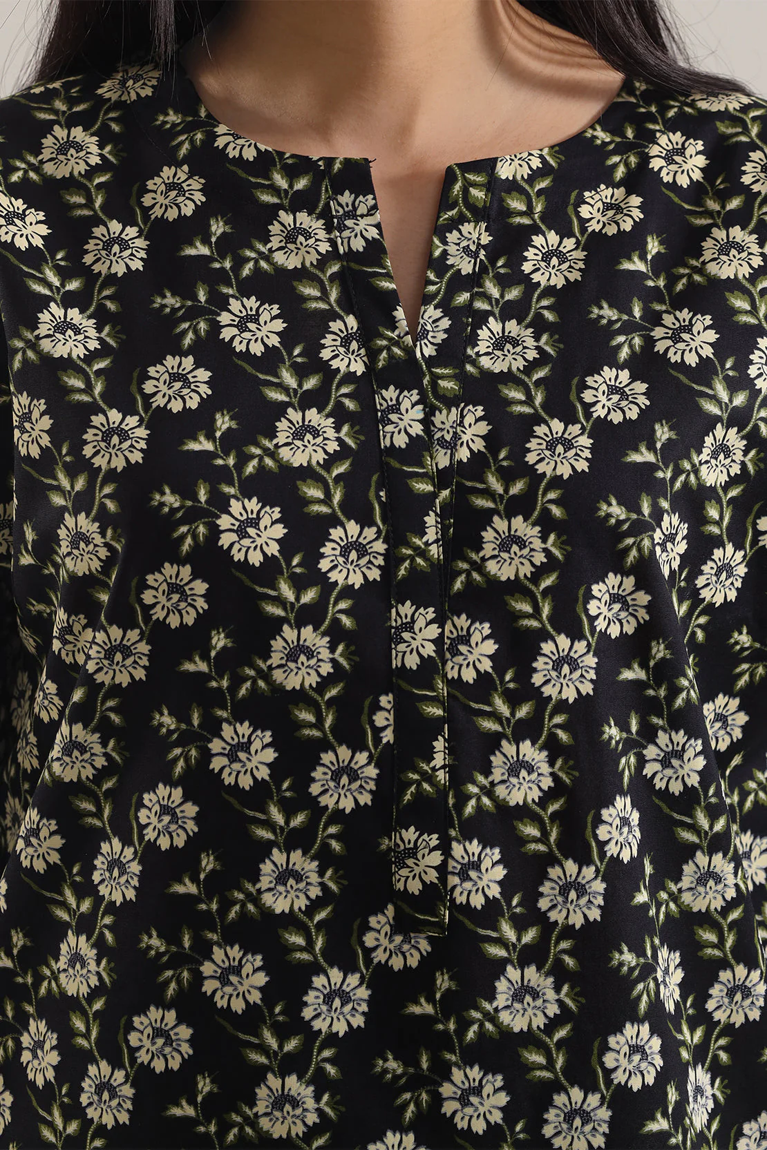 Printed Lawn Stitched 2 Piece (Shirt/Trouser) - Image 4