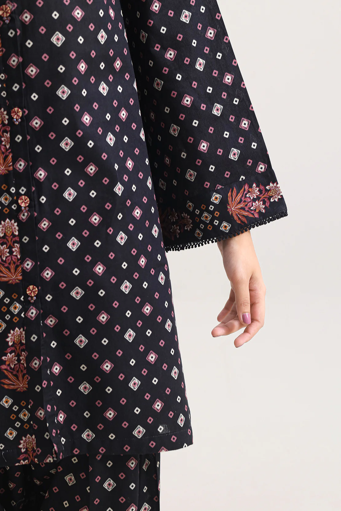 Printed Lawn Stitched 2 Piece (Shirt/Trouser) - Image 4