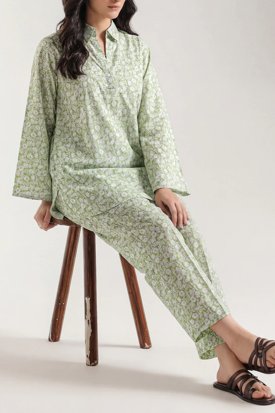 Printed Lawn Stitched 2 Piece (Shirt/Trouser)
