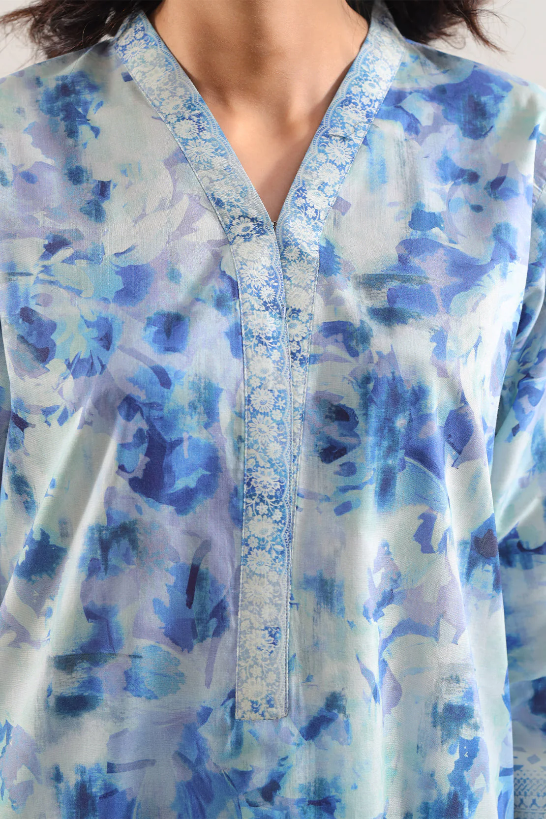 Printed Lawn Stitched 2 Piece (Shirt/Trouser) - Image 4