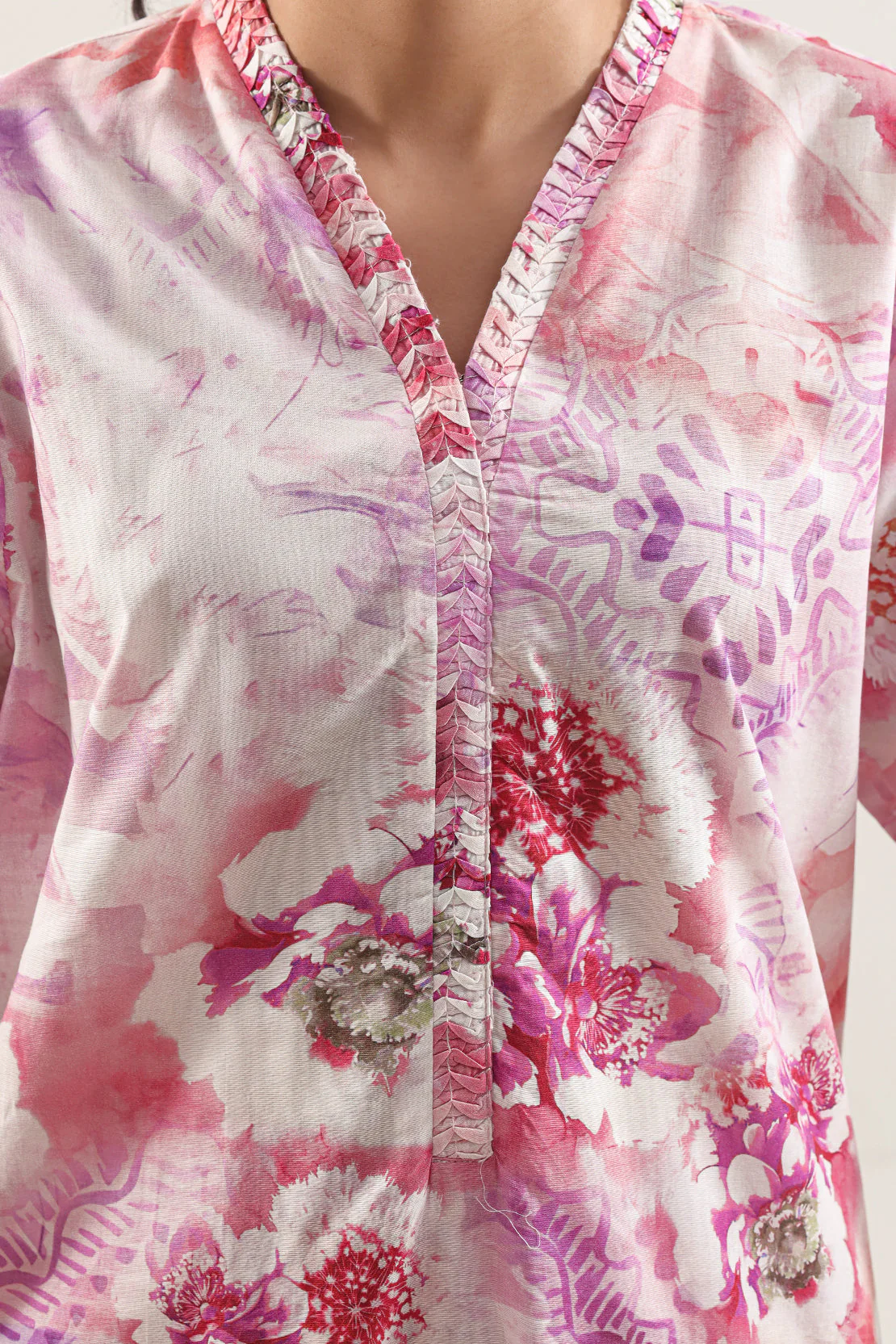 Printed Lawn Stitched 2 Piece (Shirt/Trouser) - Image 3