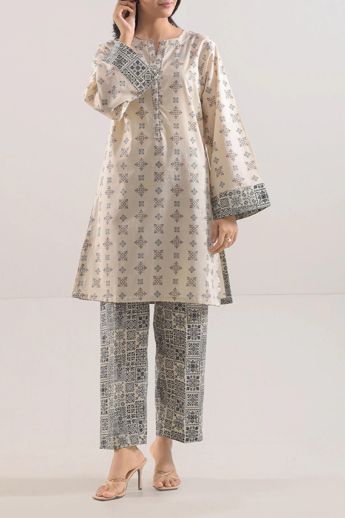 Printed Lawn Stitched 2 Piece (Shirt/Trouser)