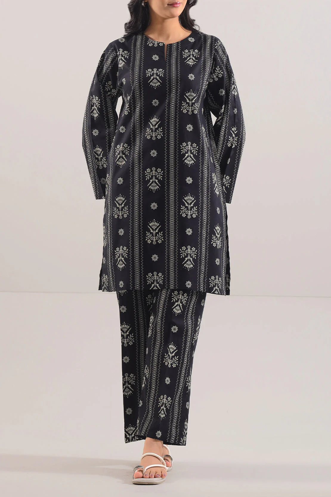 Printed Lawn Stitched 2 Piece (Shirt/Trouser) - Image 3
