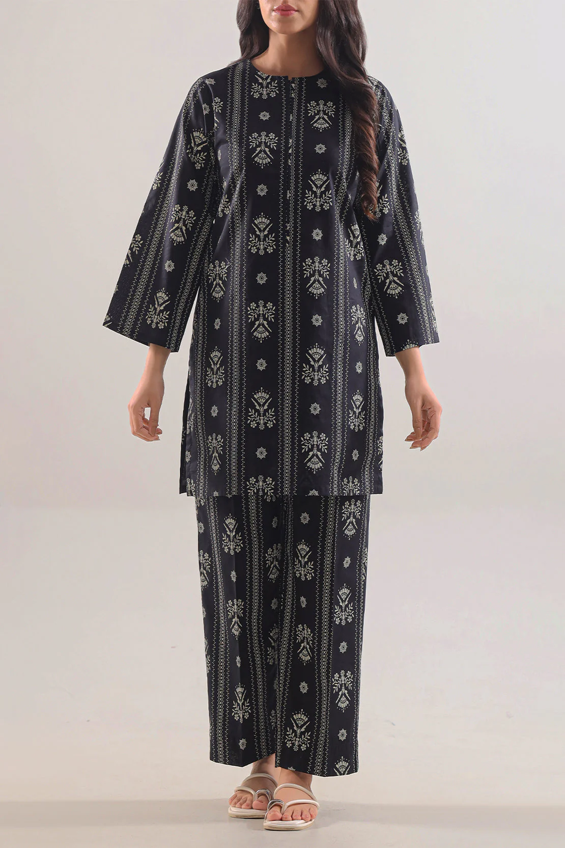 Printed Lawn Stitched 2 Piece (Shirt/Trouser)