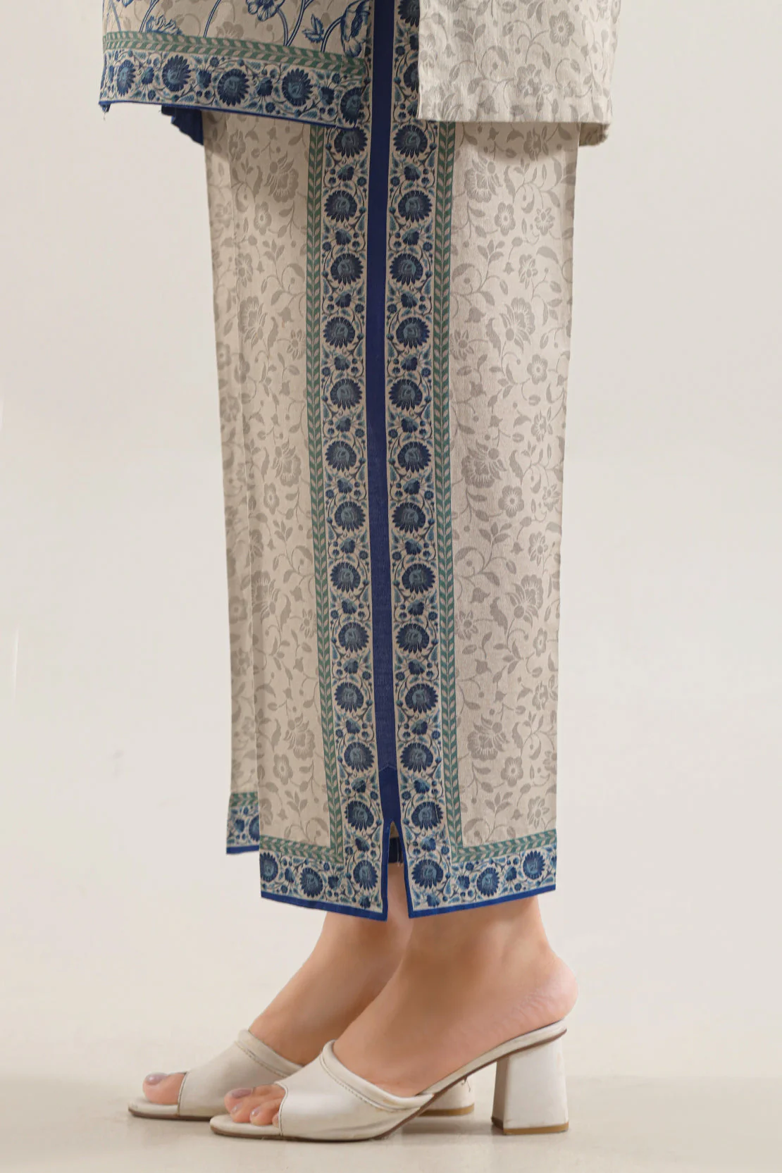 Printed Lawn Stitched 2 Piece (Shirt/Trouser) - Image 5