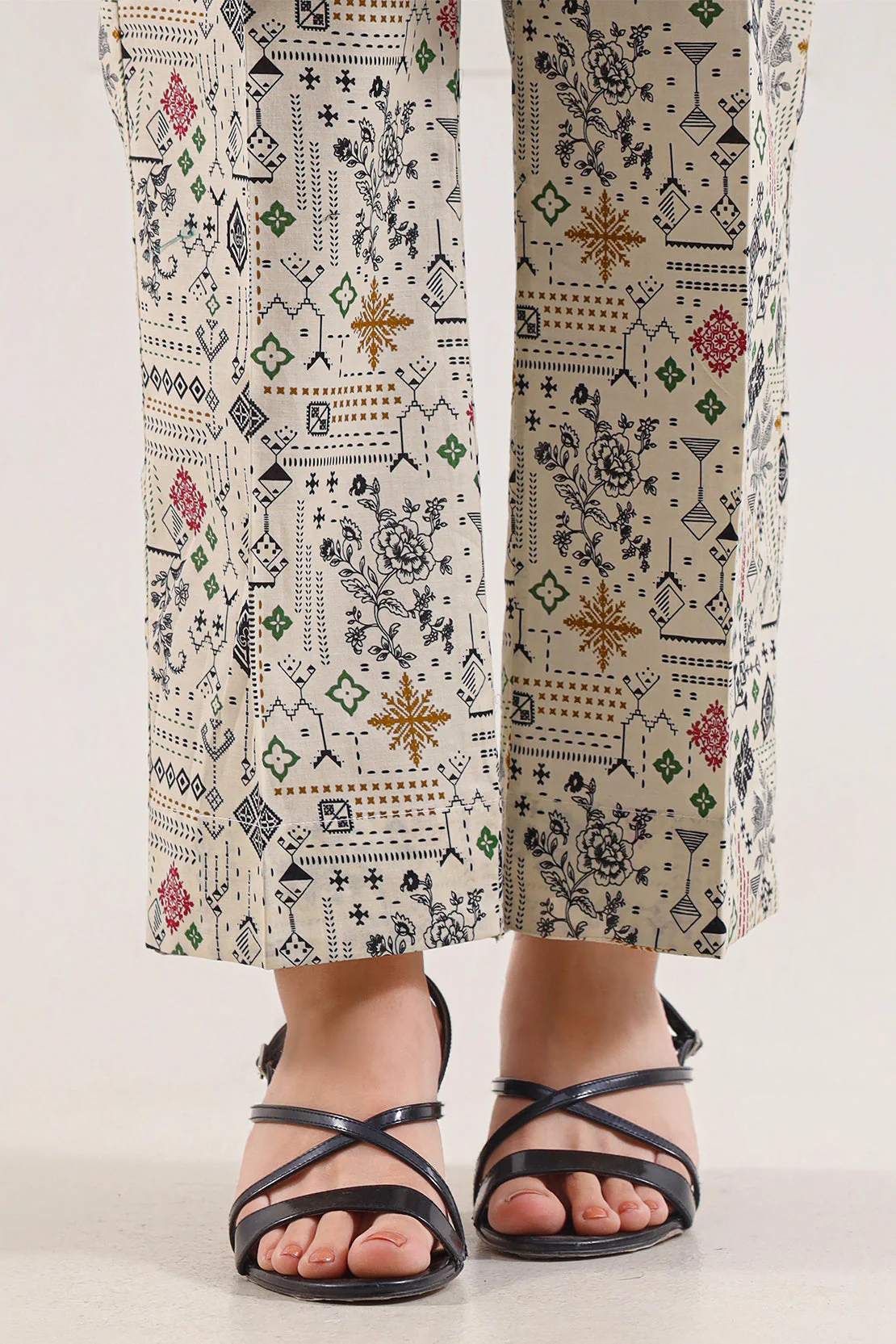 Printed Lawn Stitched 2 Piece (Shirt/Trouser) - Image 5