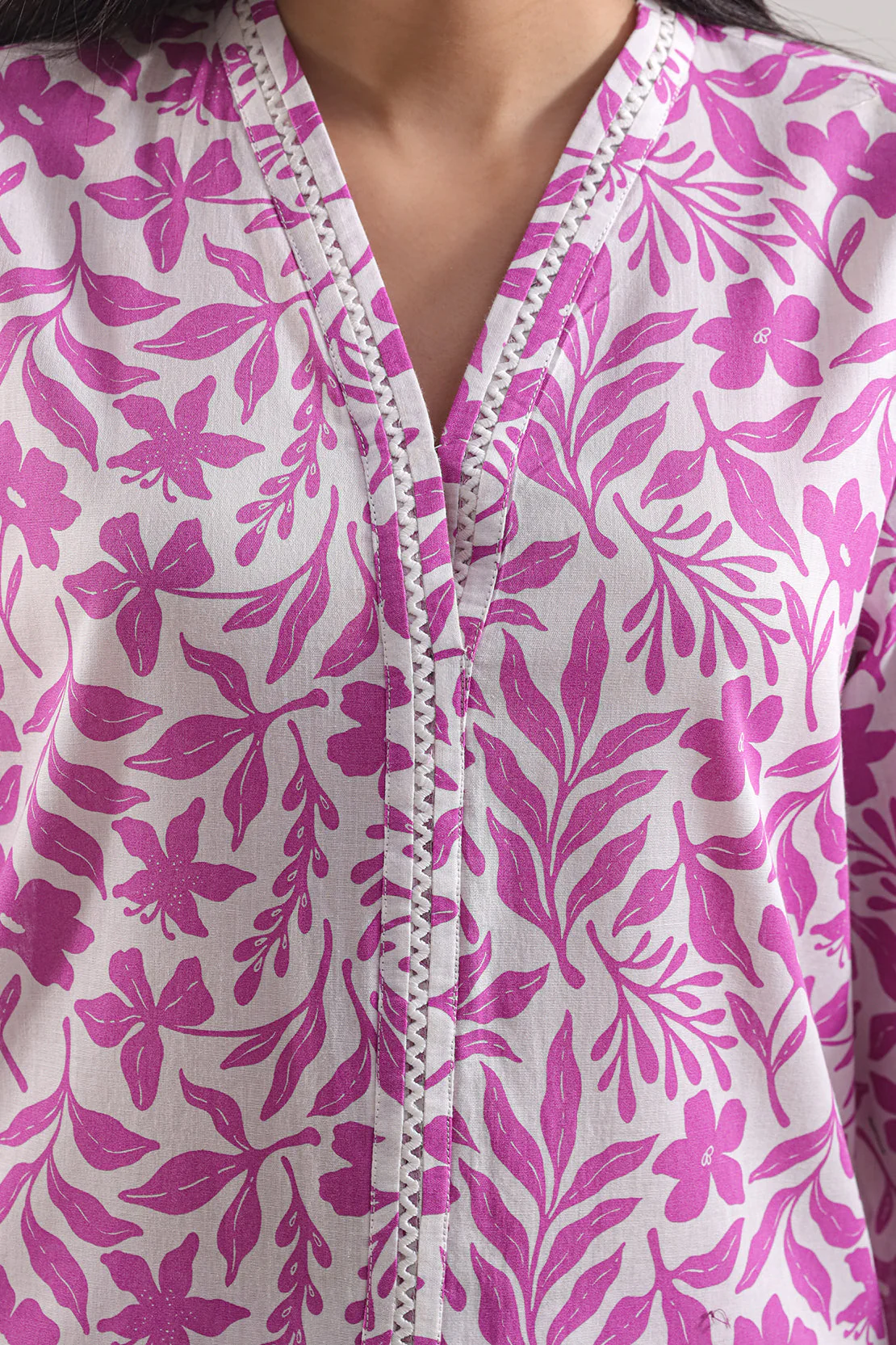 Printed Lawn Stitched 2 Piece (Shirt/Trouser) - Image 4