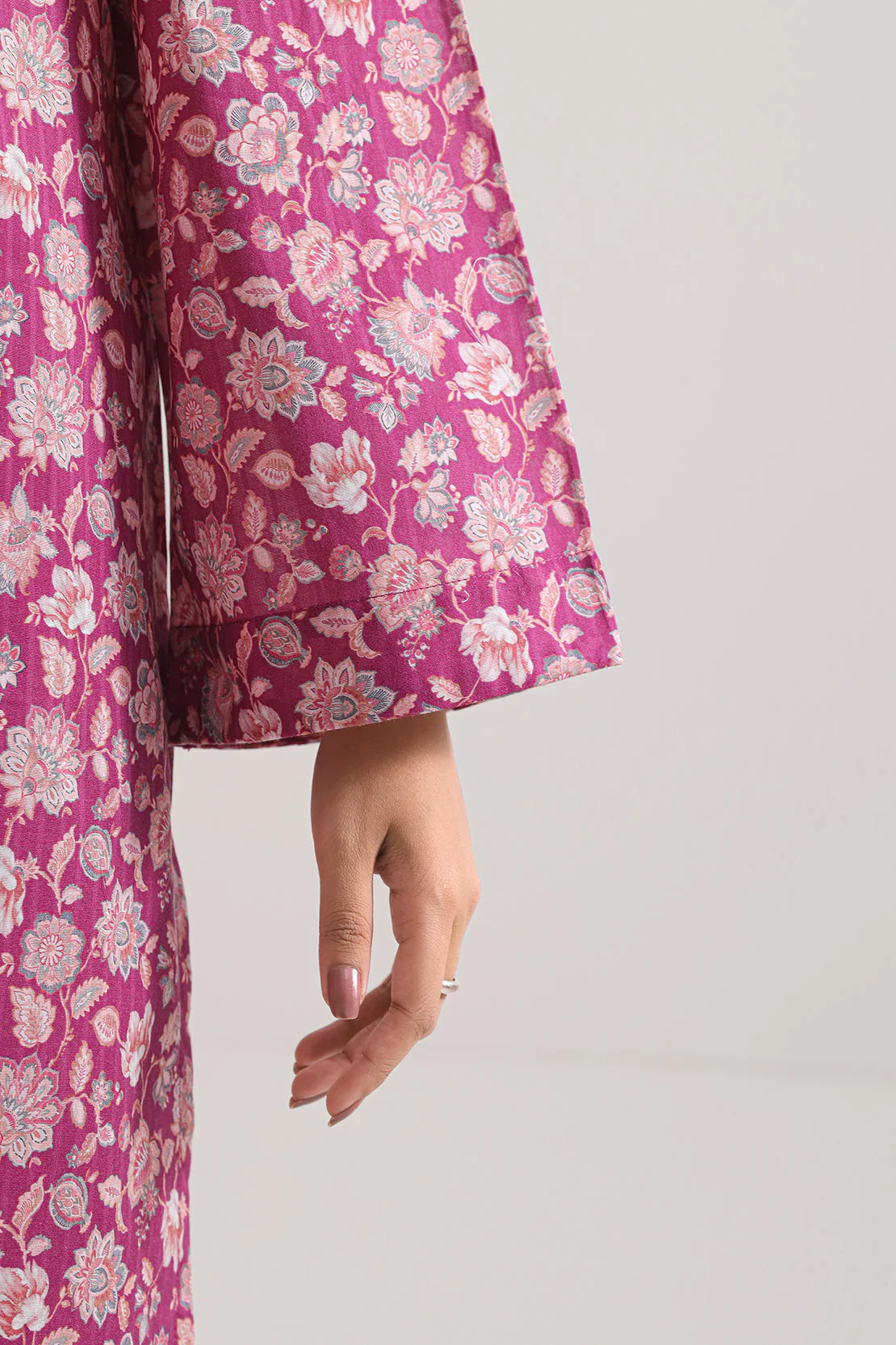 Printed Lawn Stitched 2 Piece (Shirt/Trouser) - Image 4