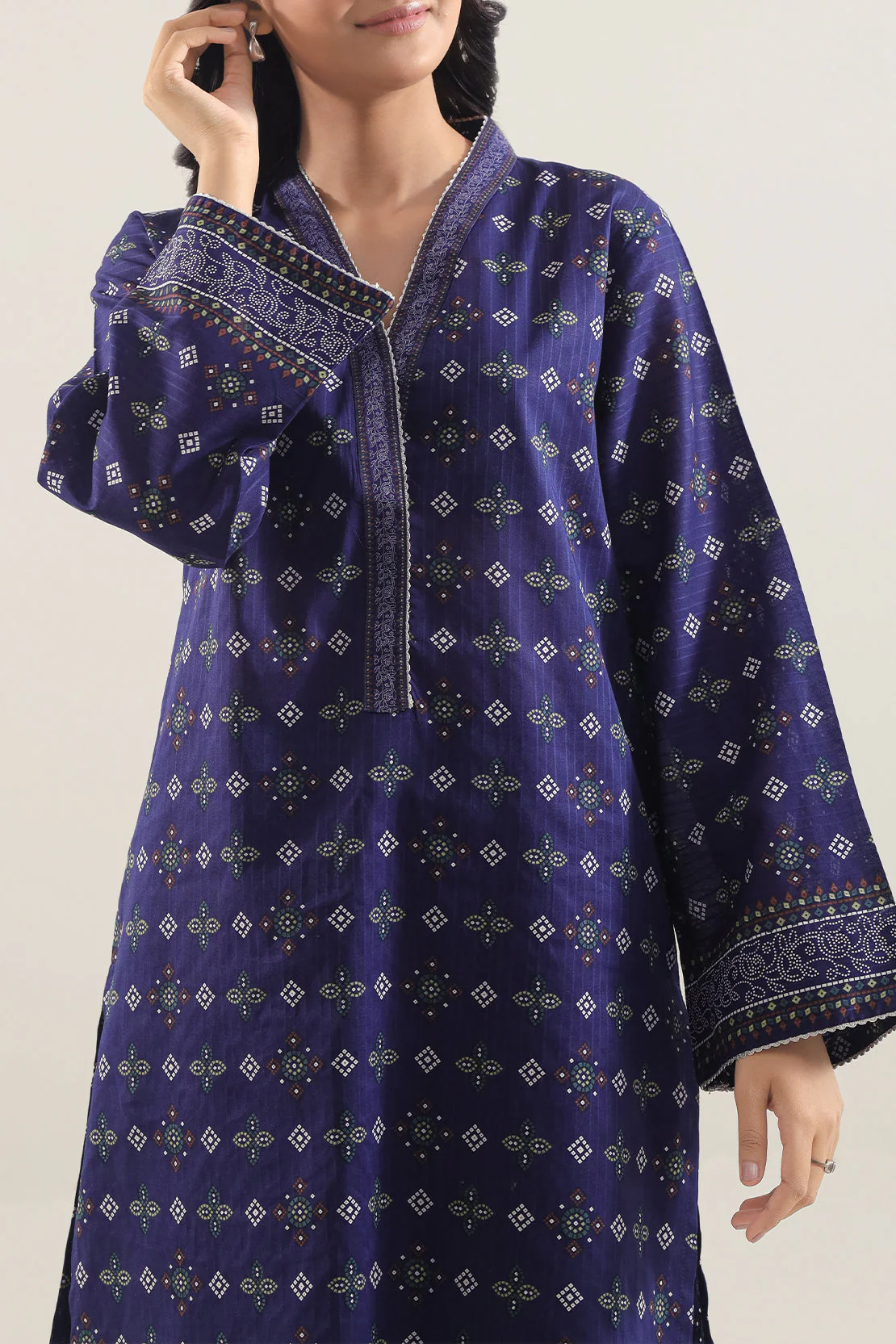 Printed Lawn Stitched 2 Piece (Shirt/Trouser) - Image 3