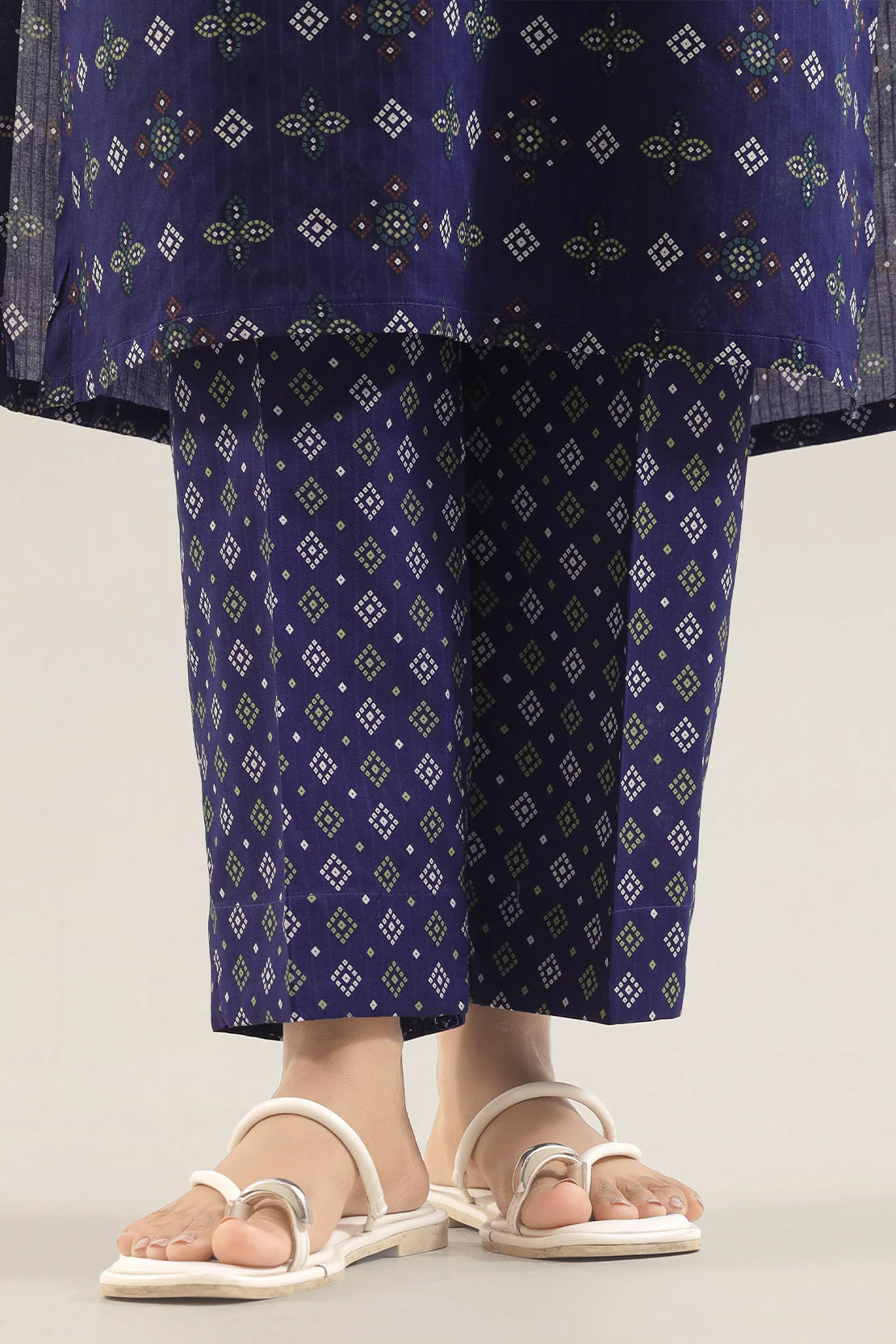 Printed Lawn Stitched 2 Piece (Shirt/Trouser) - Image 6
