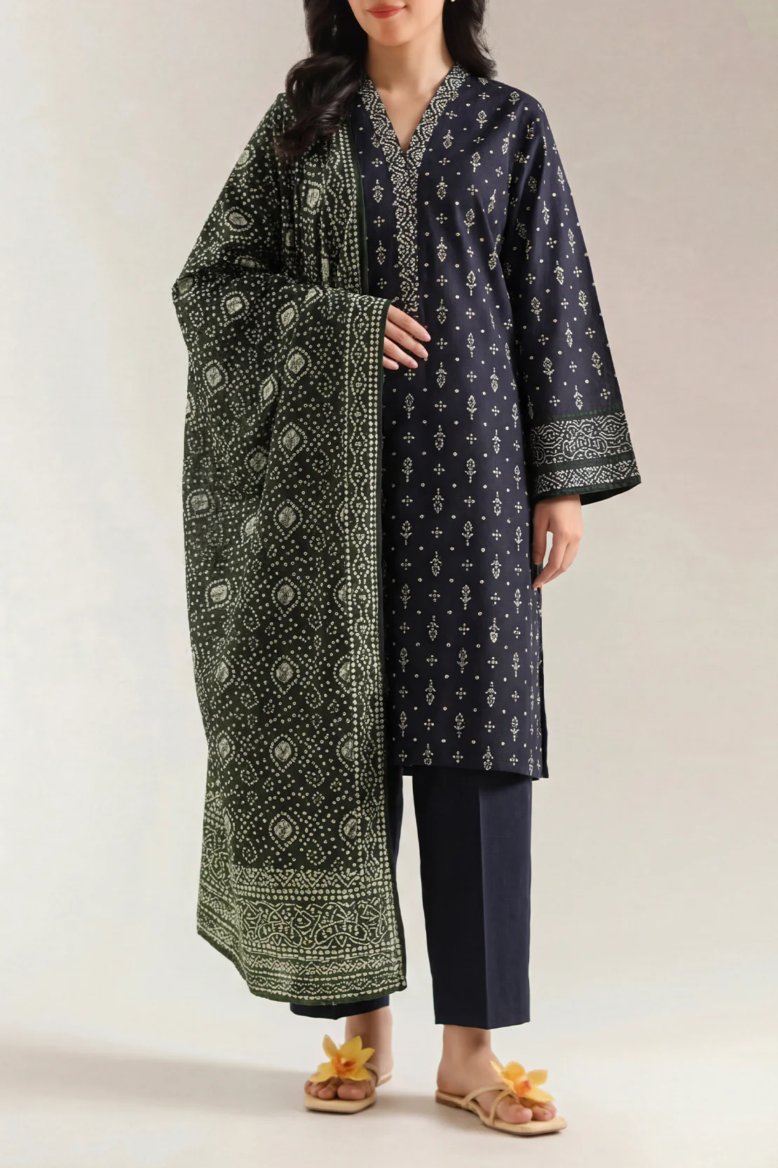 Printed Lawn Stitched 2 Piece (Shirt/Trouser)