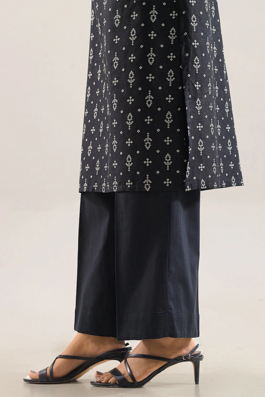 Printed Lawn Stitched 2 Piece (Shirt/Trouser) - Image 6