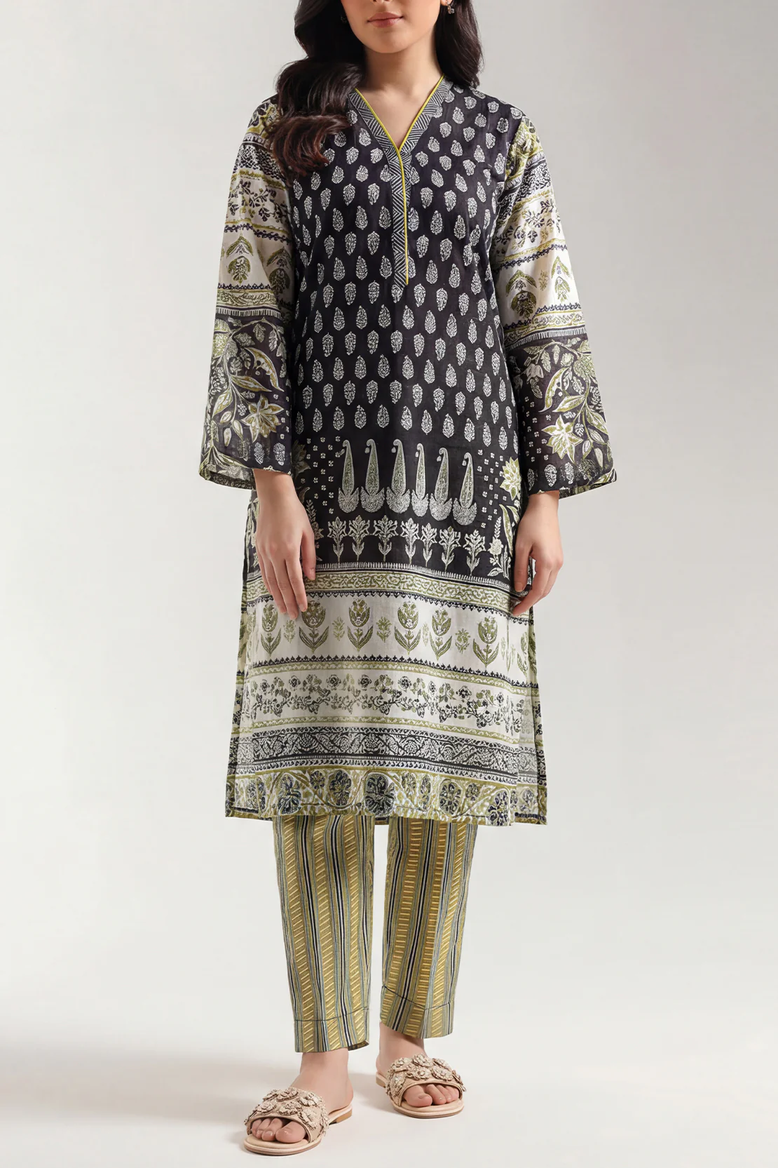 Printed Lawn Stitched 2 Piece (Shirt/Trouser)