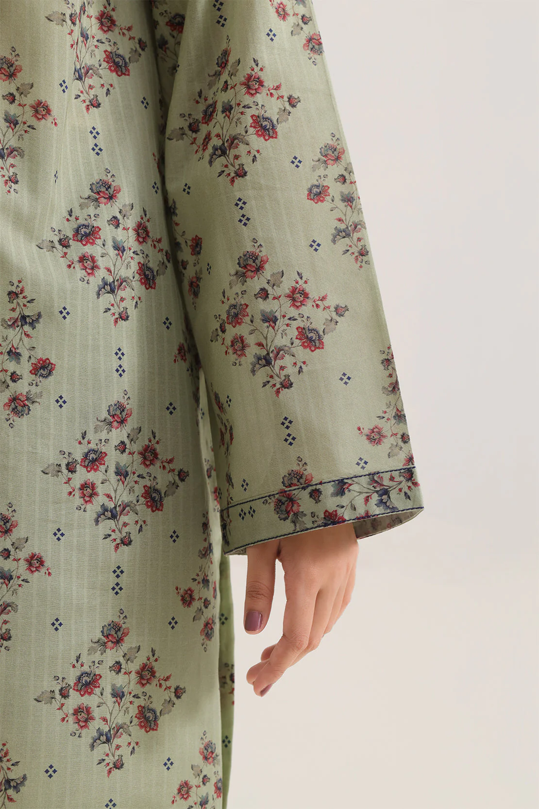 Printed Lawn Stitched 2 Piece (Shirt/Trouser) - Image 4