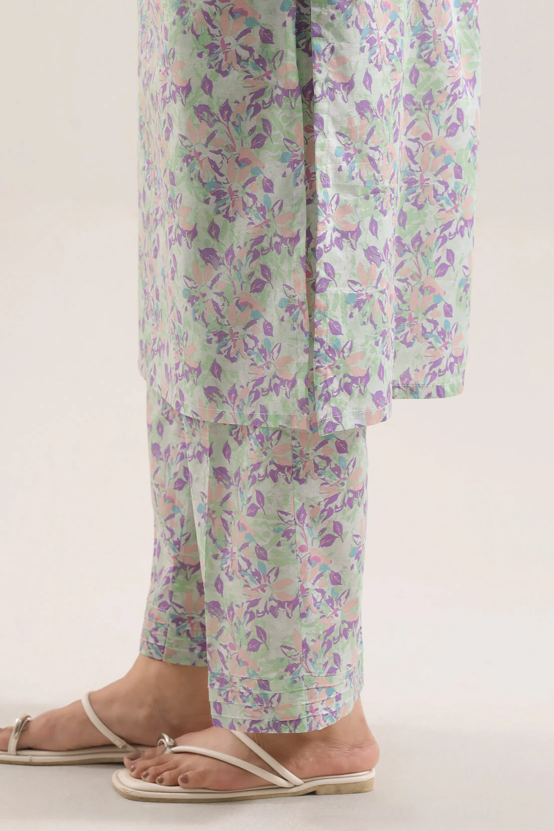 Printed Lawn Stitched 2 Piece (Shirt/Trouser) - Image 6