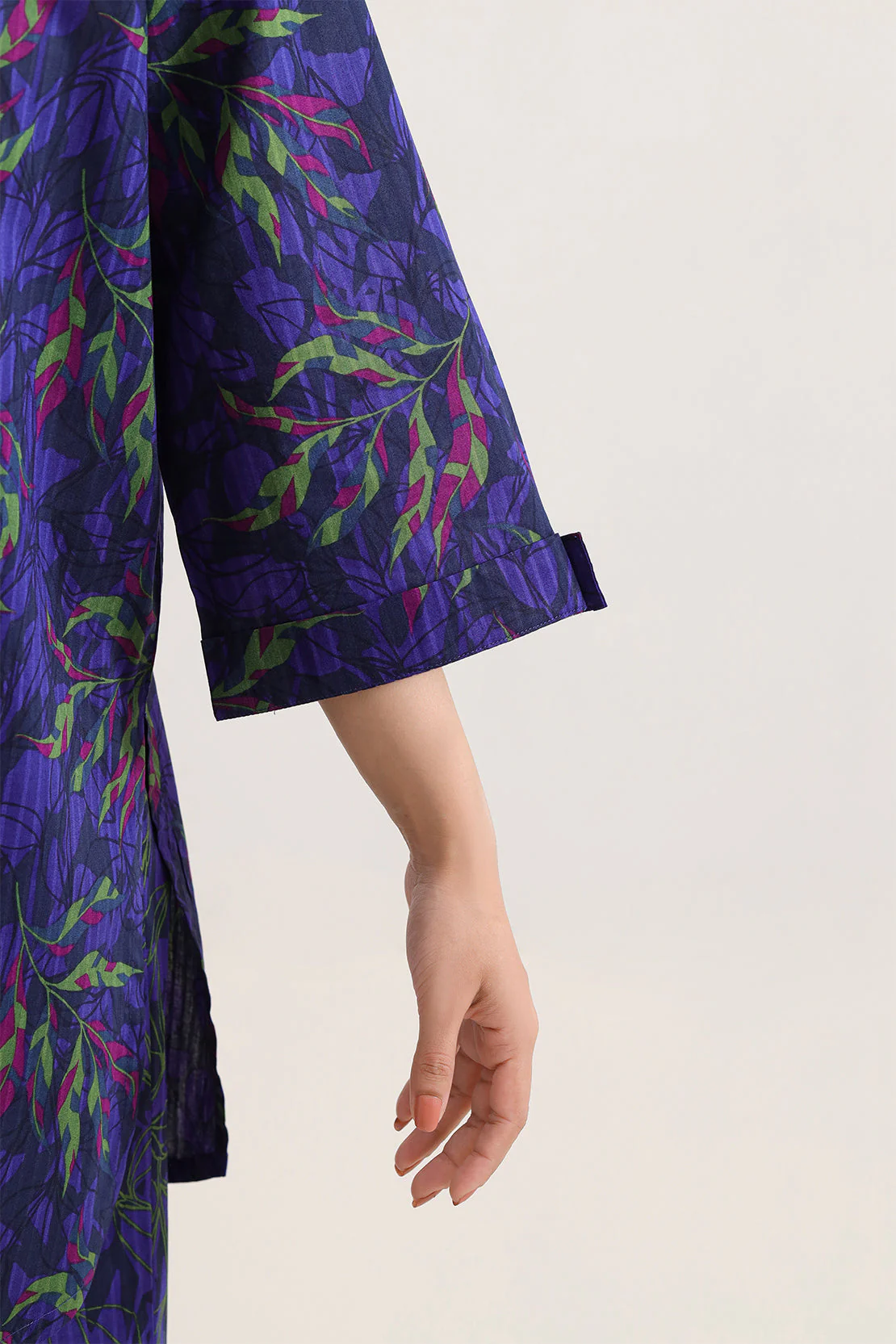 Printed Lawn Stitched 2 Piece (Shirt/Trouser) - Image 4