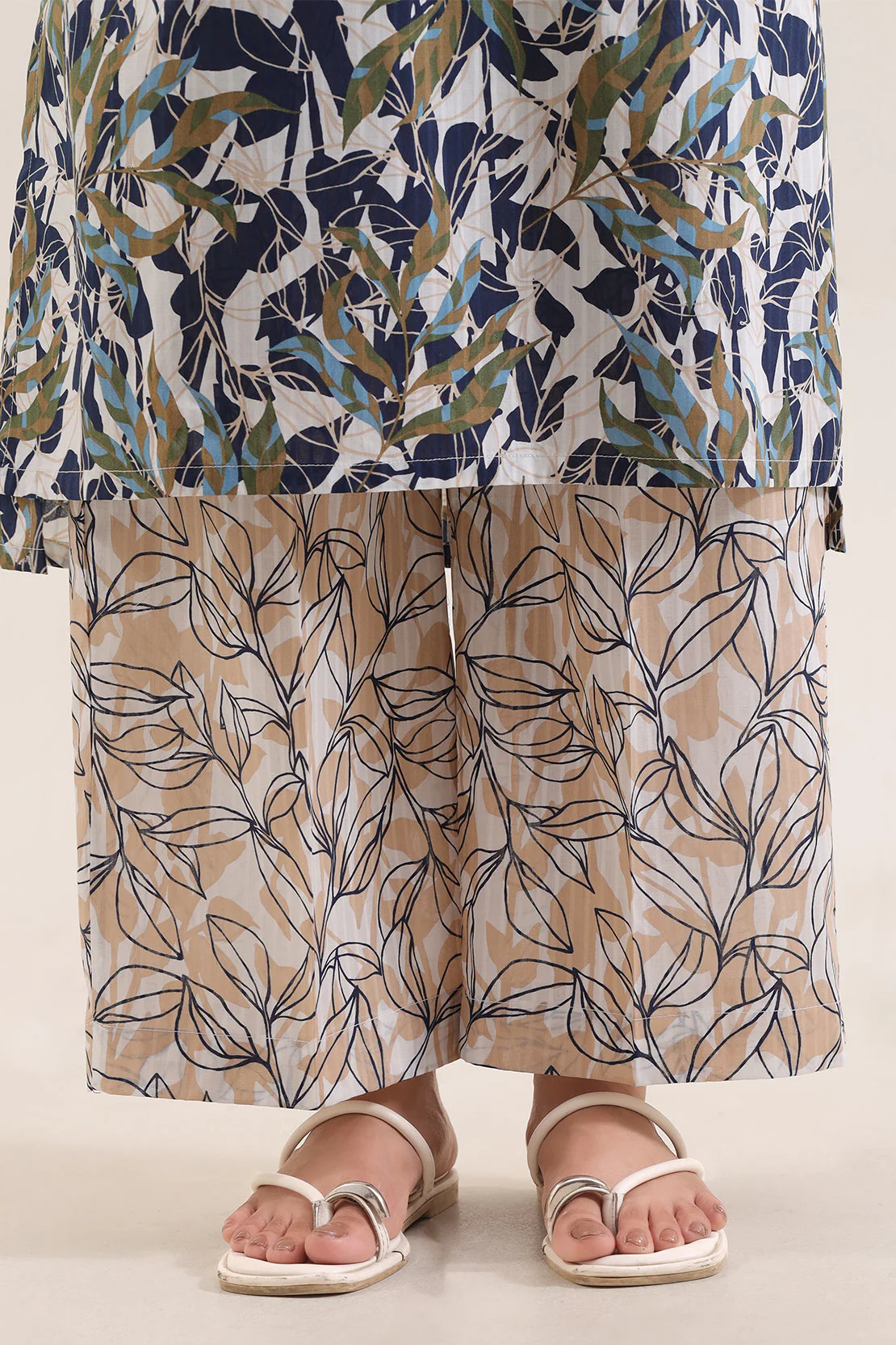 Printed Lawn Stitched 2 Piece (Shirt/Trouser) - Image 5