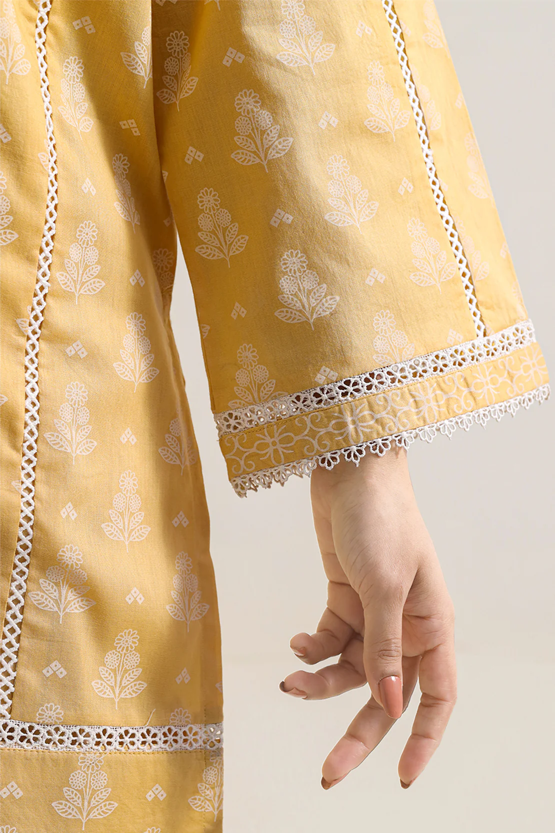 Printed Lawn Stitched 2 Piece (Shirt/Trouser) - Image 4