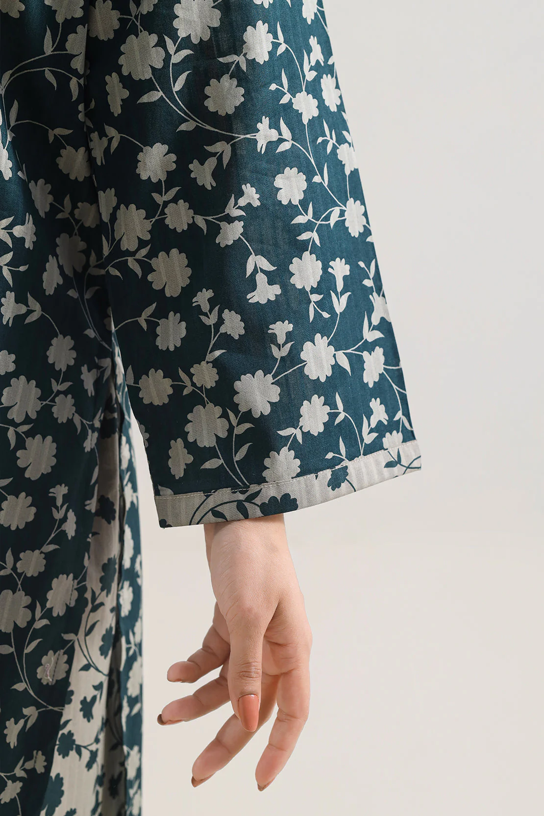 Printed Lawn Stitched 2 Piece (Shirt/Trouser) - Image 2