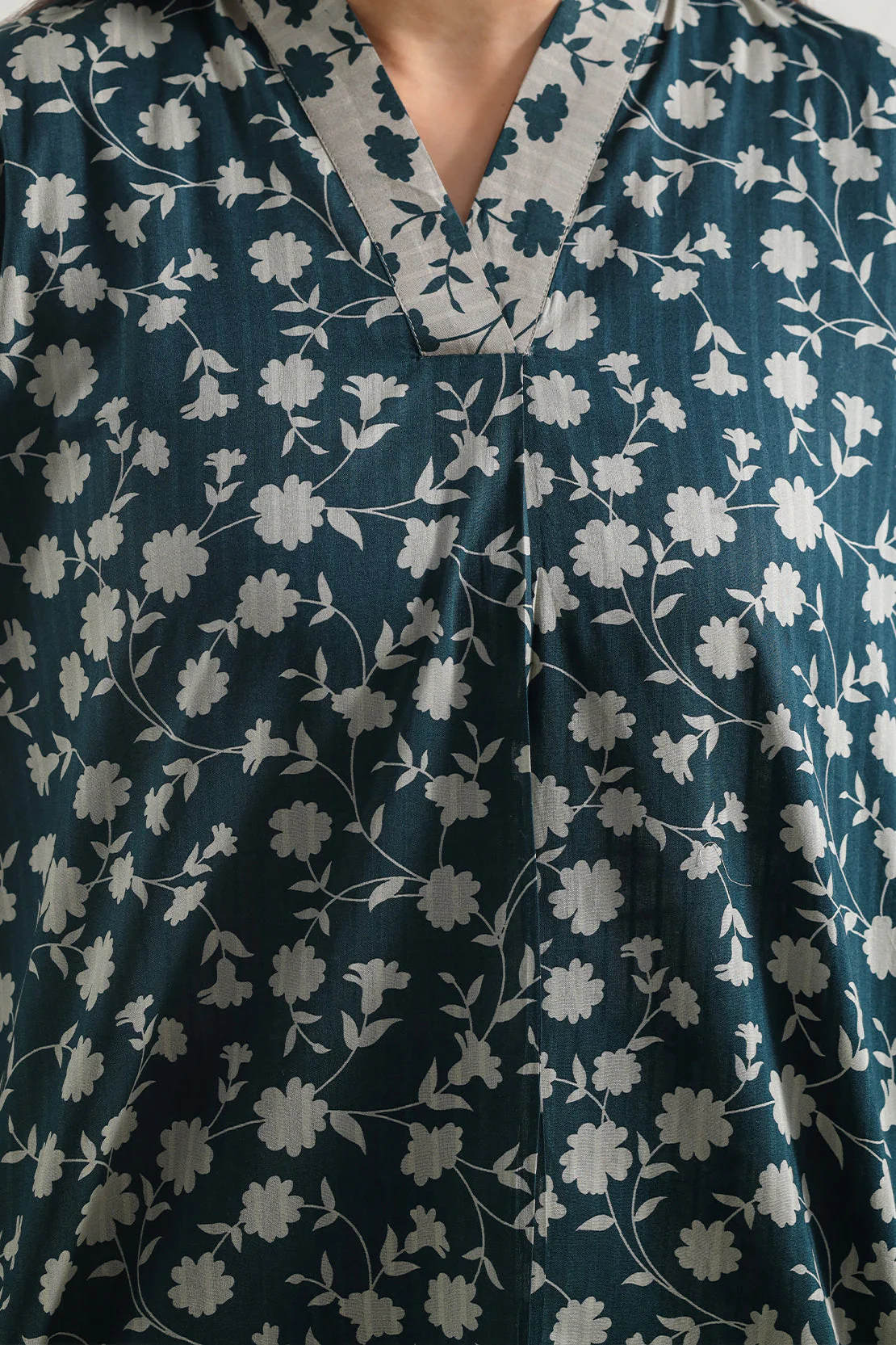 Printed Lawn Stitched 2 Piece (Shirt/Trouser) - Image 4