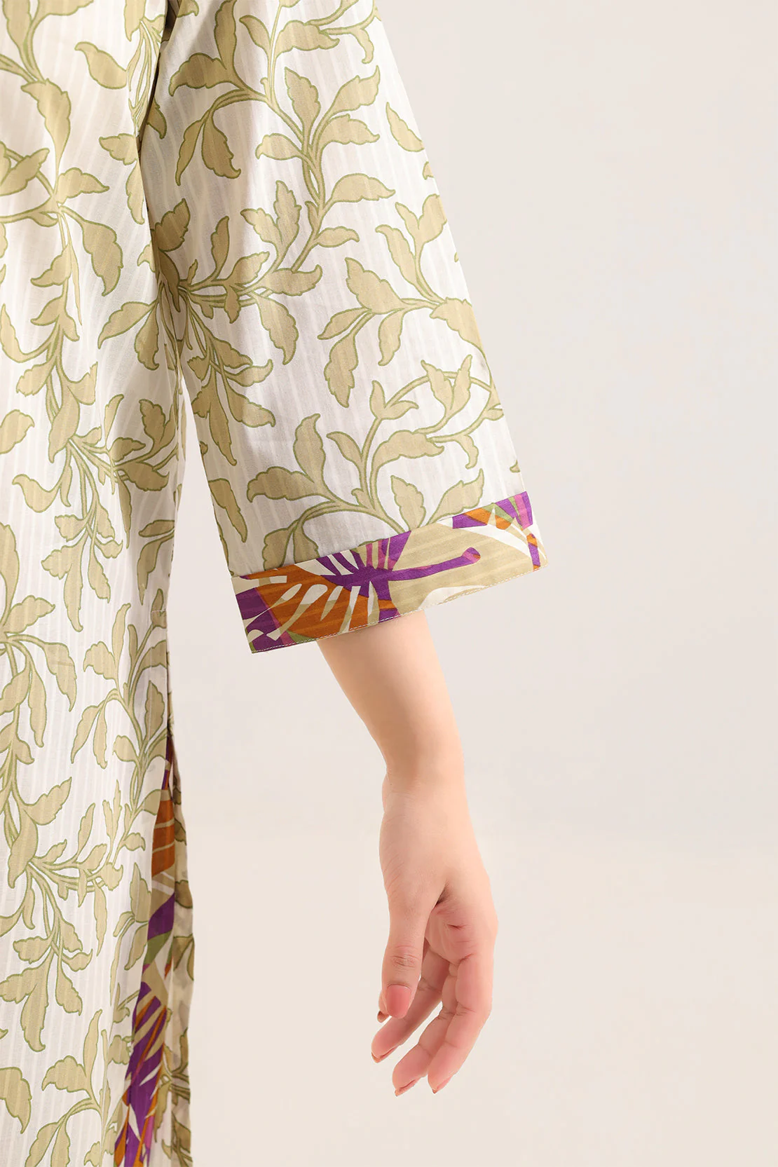 Printed Lawn Stitched 2 Piece (Shirt/Trouser) - Image 4